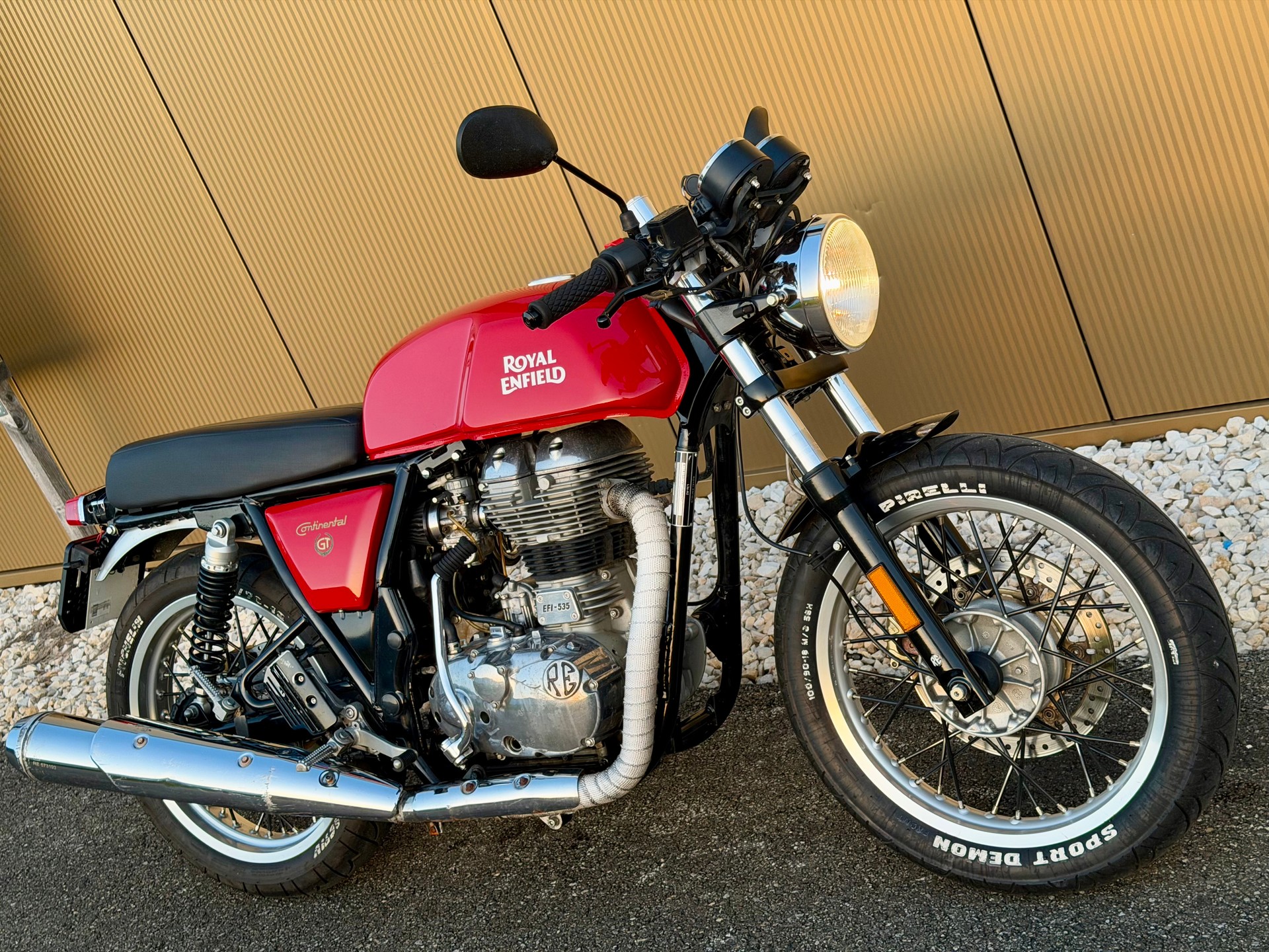 ROYAL ENFIELD Continental GT 535-showroom-element-2