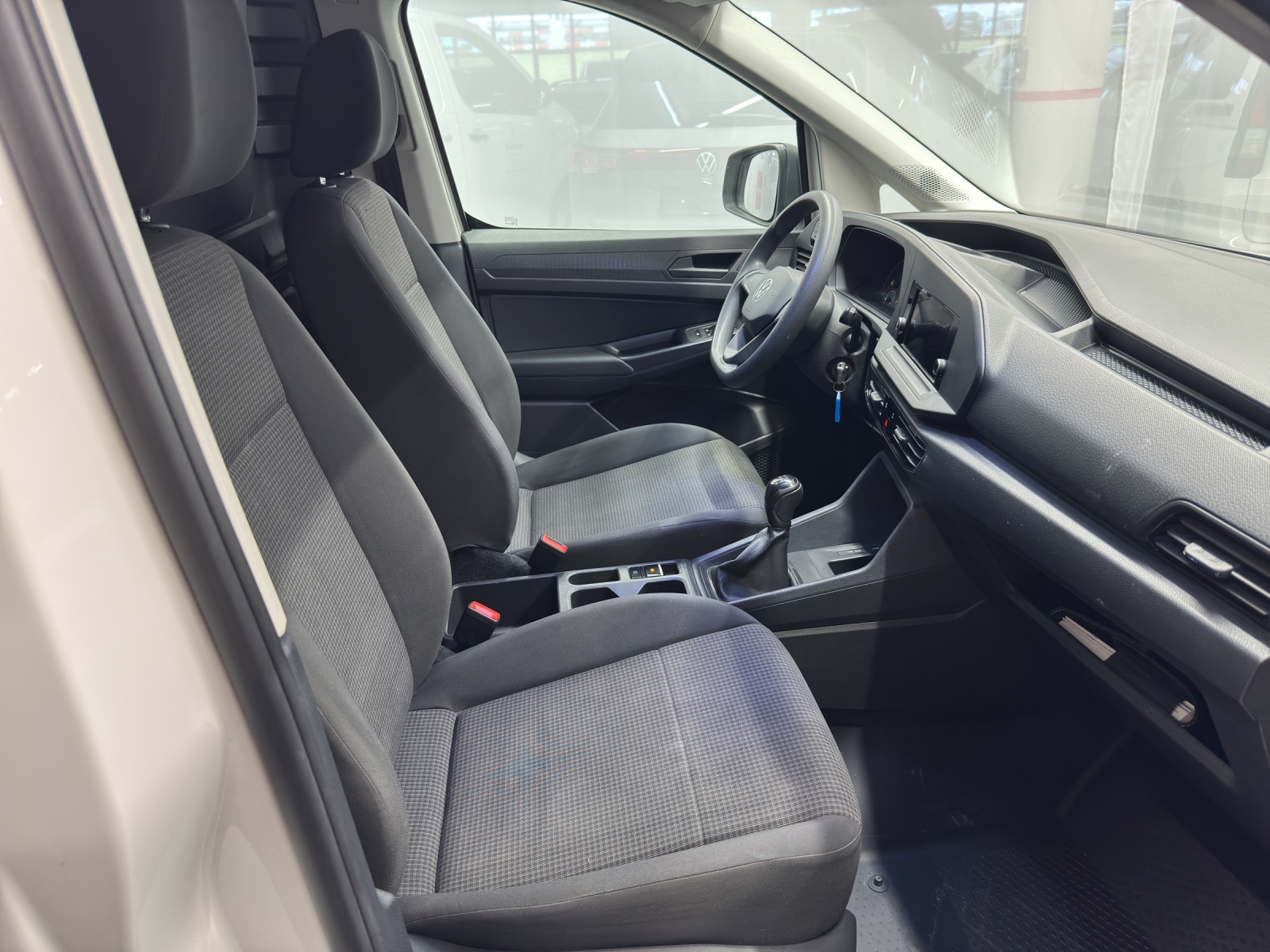 VW Caddy Kaw. 2.0 TDI 75 BlueMT Entry-image-9