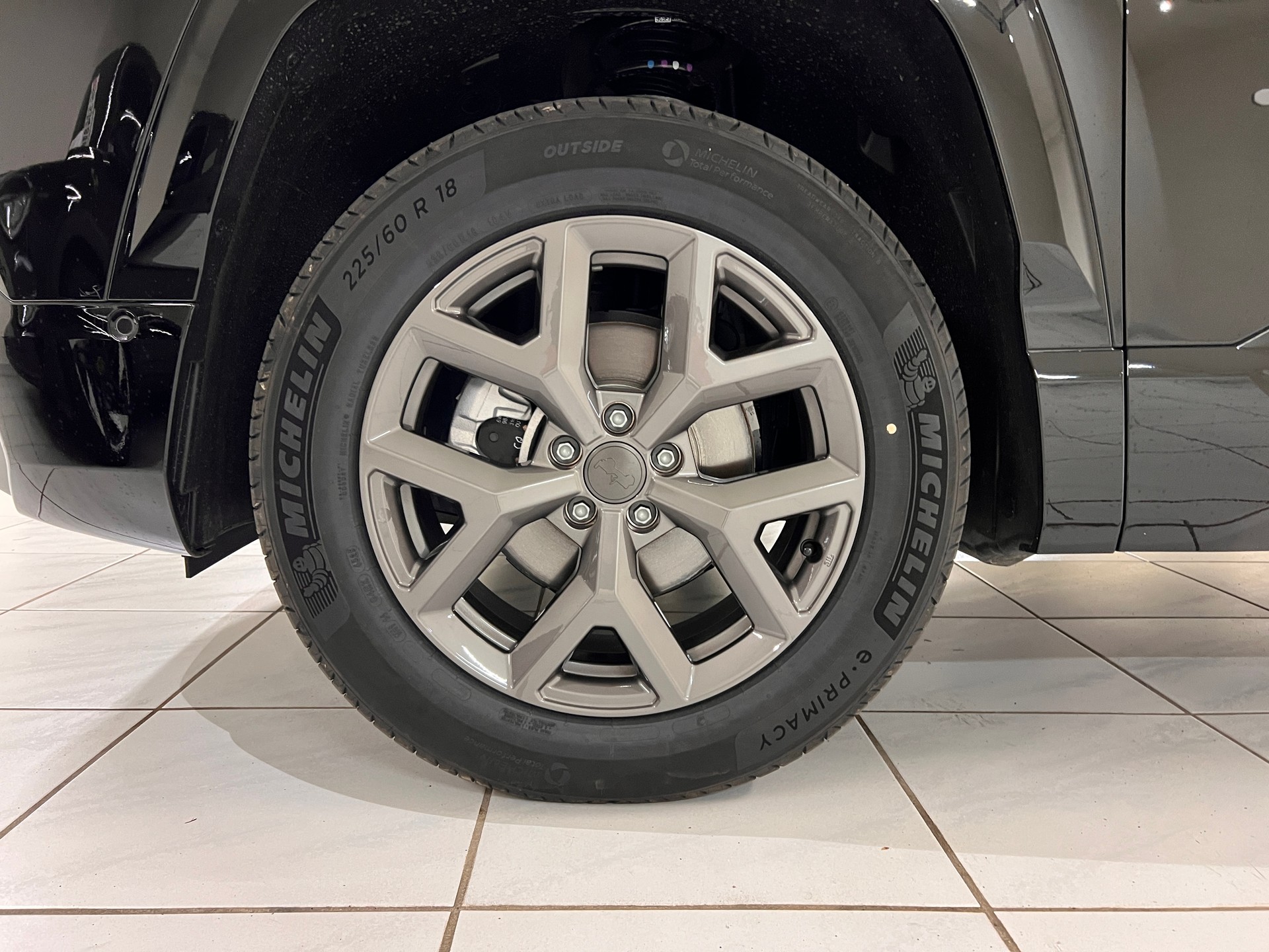 JEEP Compass 1.2 T e-Hybrid First Edition-image-5