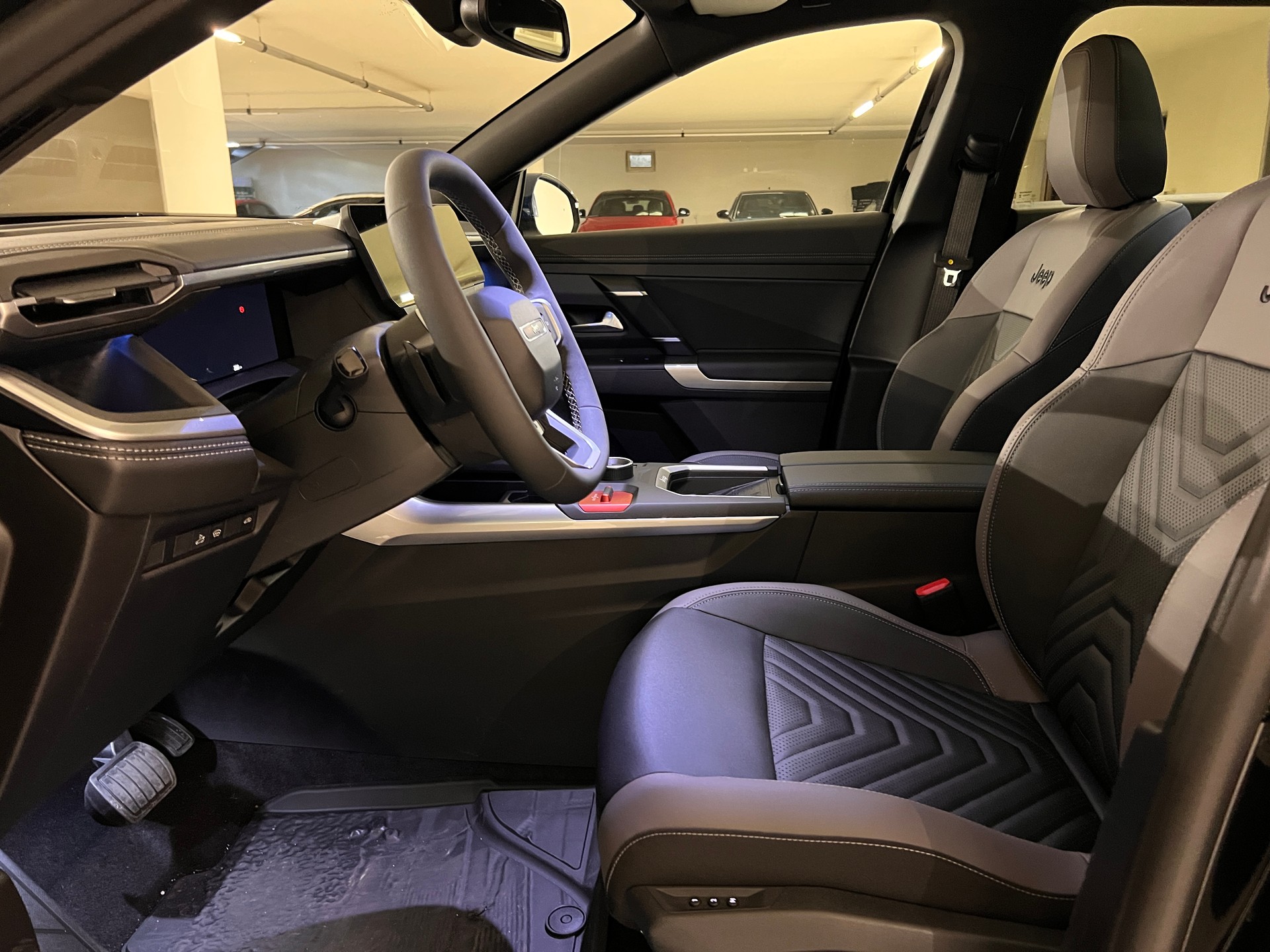 JEEP Compass 1.2 T e-Hybrid First Edition-image-8