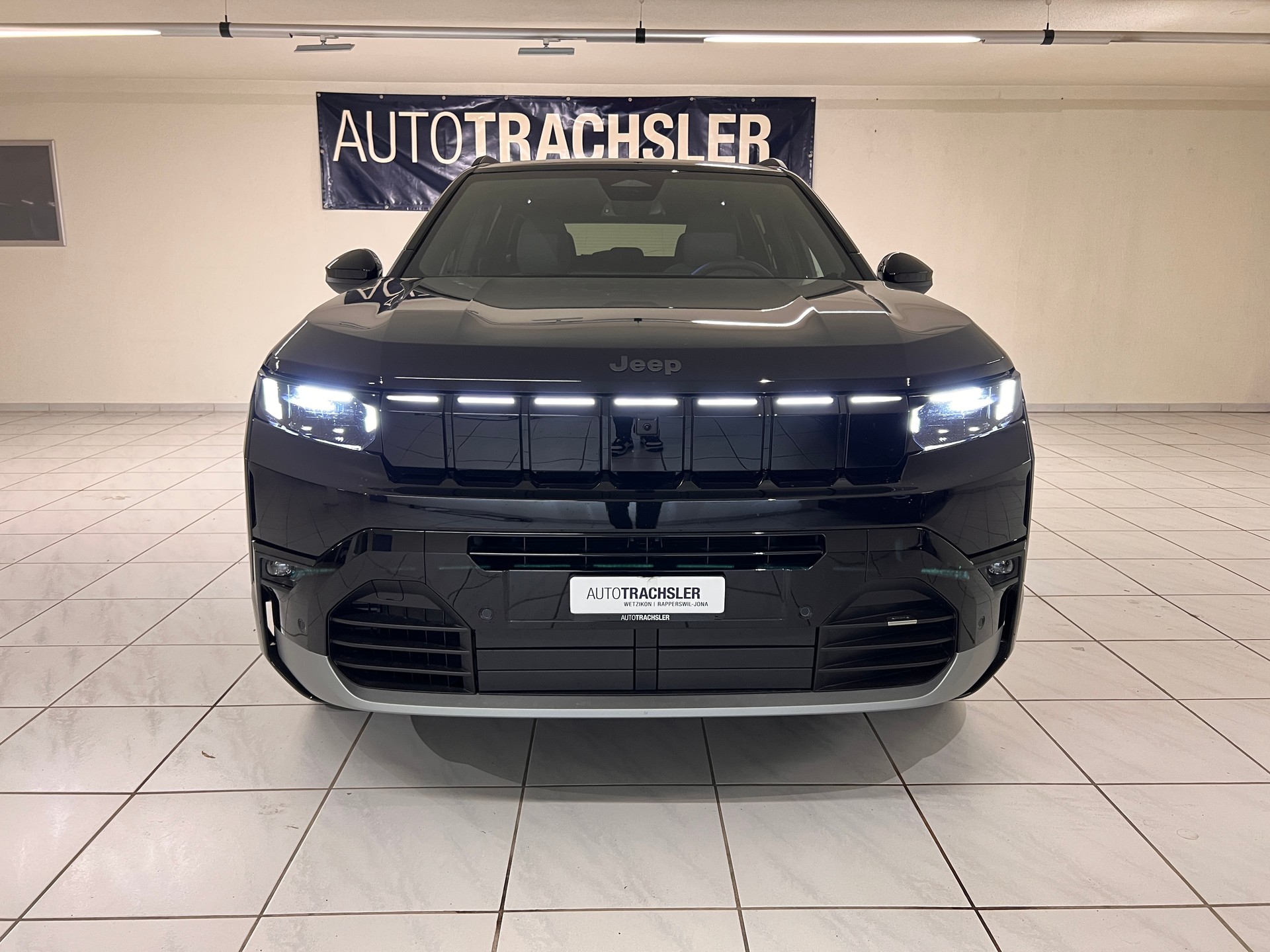 JEEP Compass 1.2 T e-Hybrid First Edition-image-1