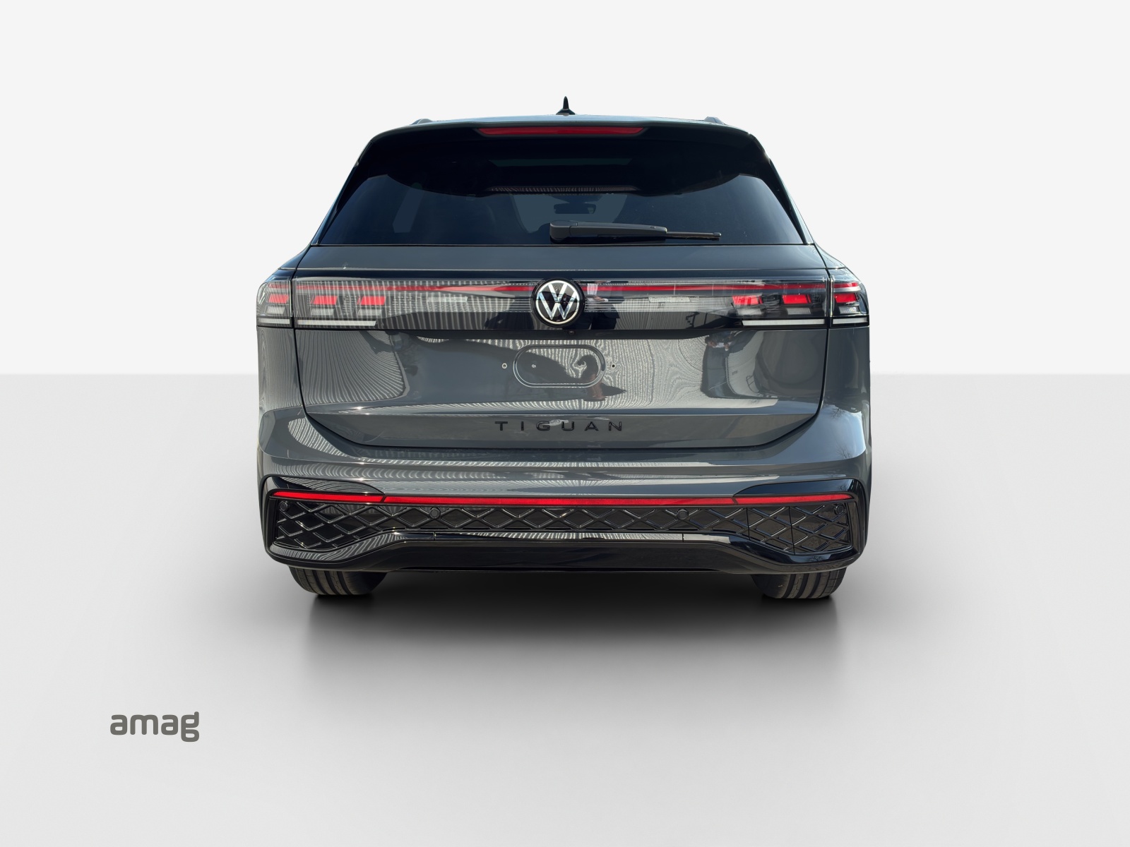VW Tiguan 2.0 TSI United DSG 4Motion-showroom-element-3