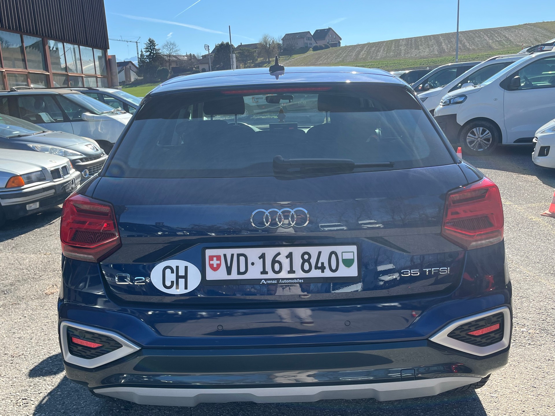 AUDI Q2 35 TFSI advanced S-tronic-image-5