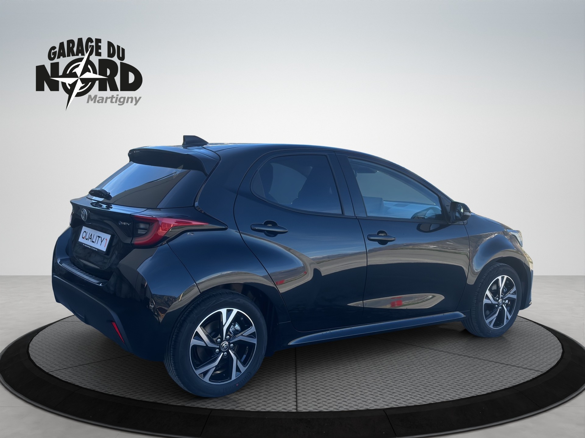 TOYOTA Yaris 1.5 VVT-i HSD Trend-image-5