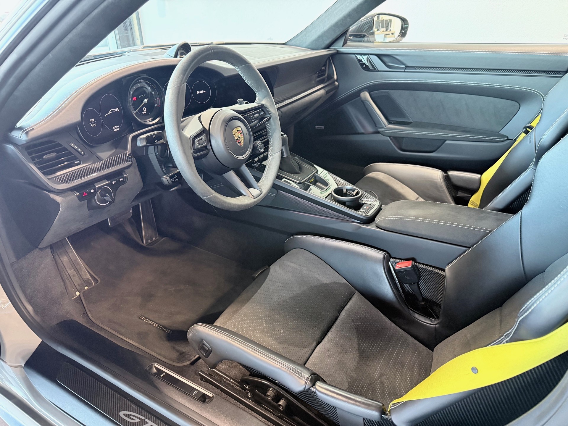 PORSCHE 911 GT3 PDK Clubsport-image-6
