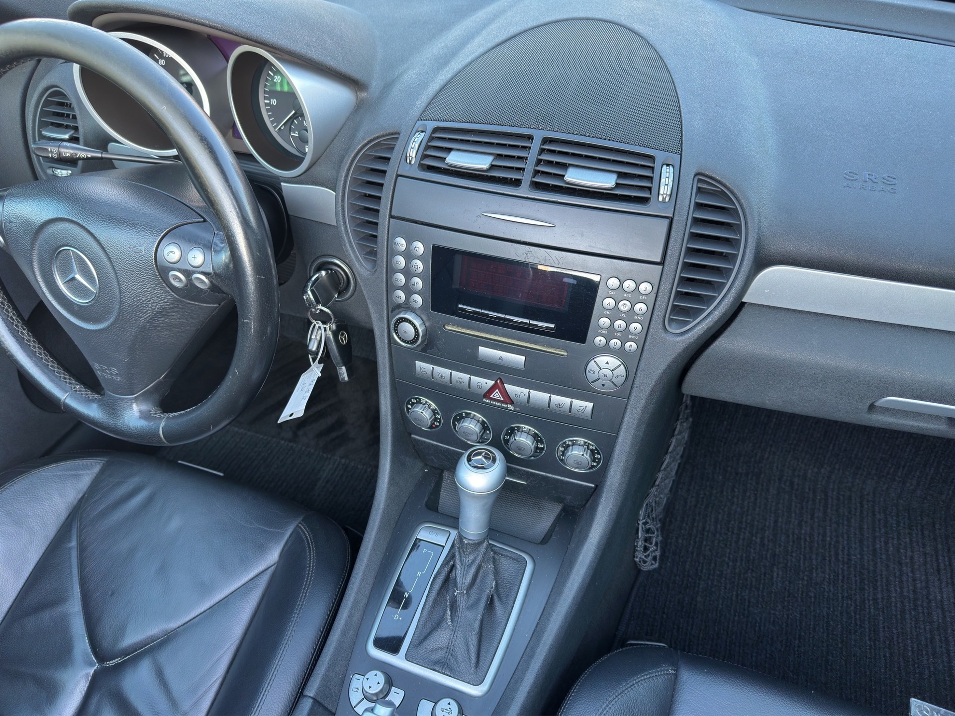 MERCEDES-BENZ SLK 200 Kompressor-image-11