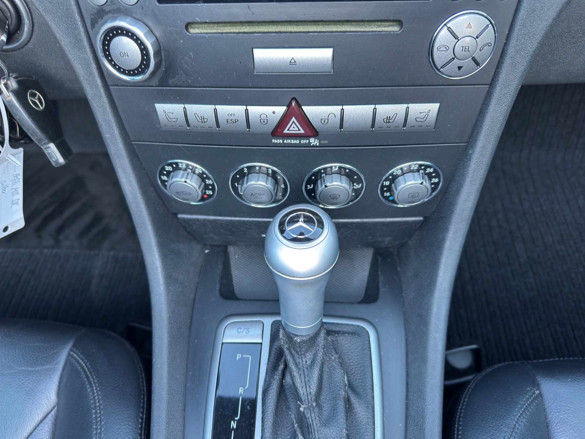 MERCEDES-BENZ SLK 200 Kompressor-image-12