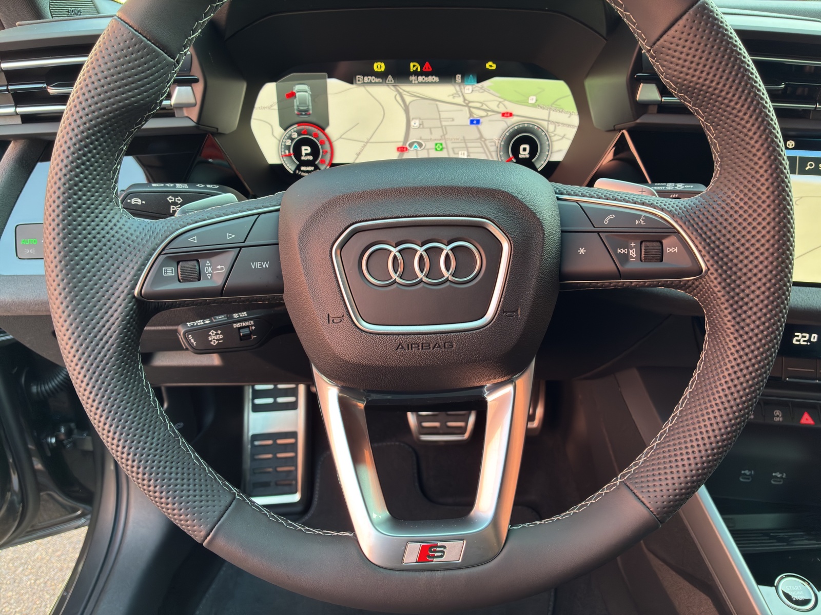 AUDI A3 Sportback TFSI 150 kW quattro S line S tronic-image-14