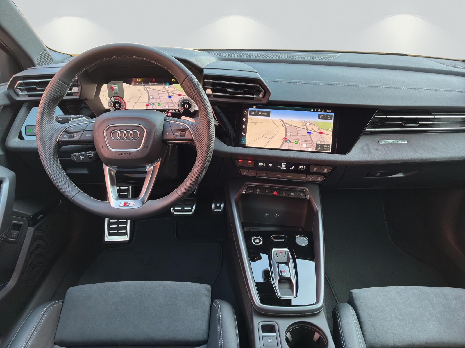 AUDI A3 Sportback TFSI 150 kW quattro S line S tronic-image-6