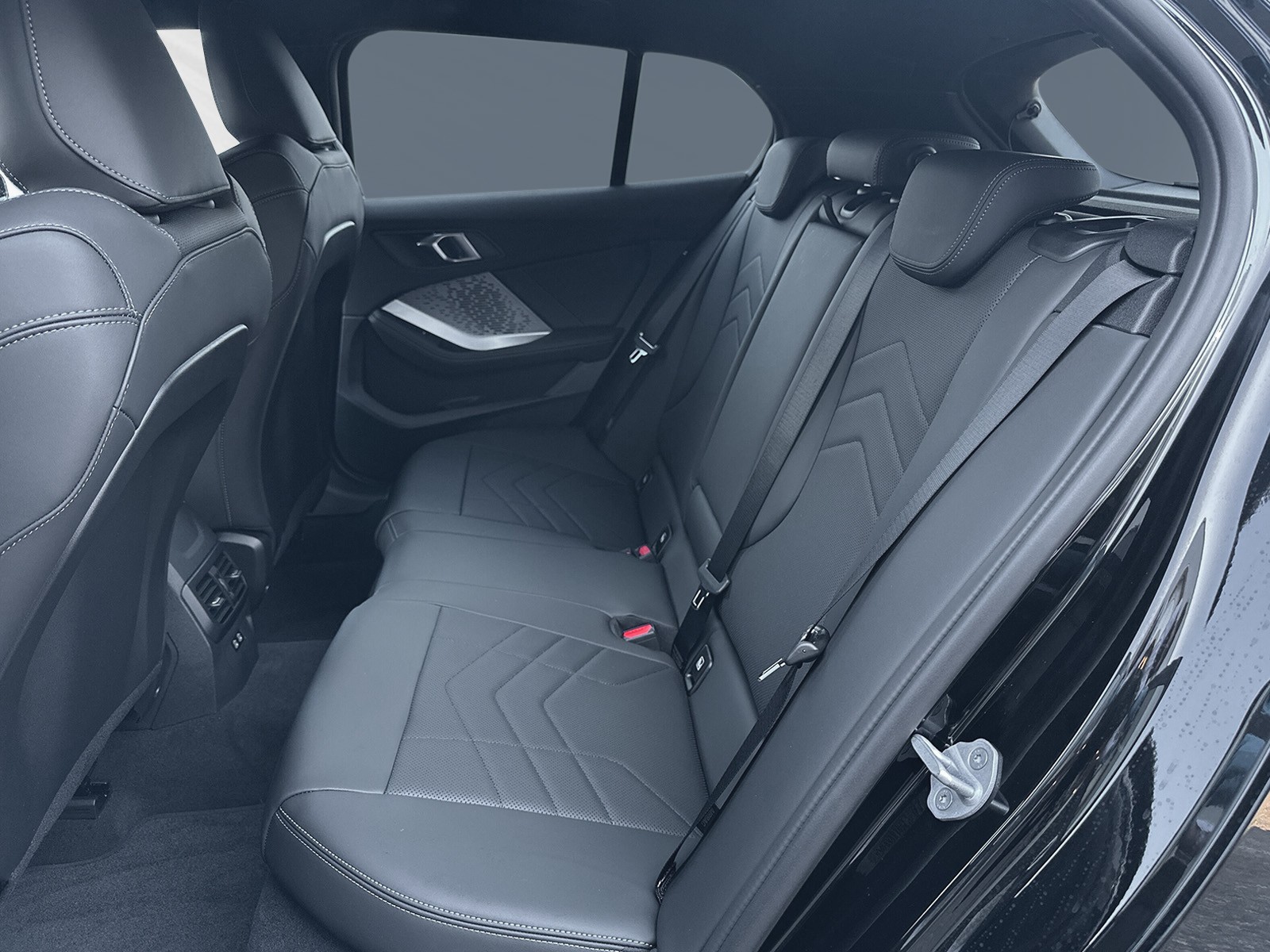 BMW 120 M Sport Steptronic-image-5