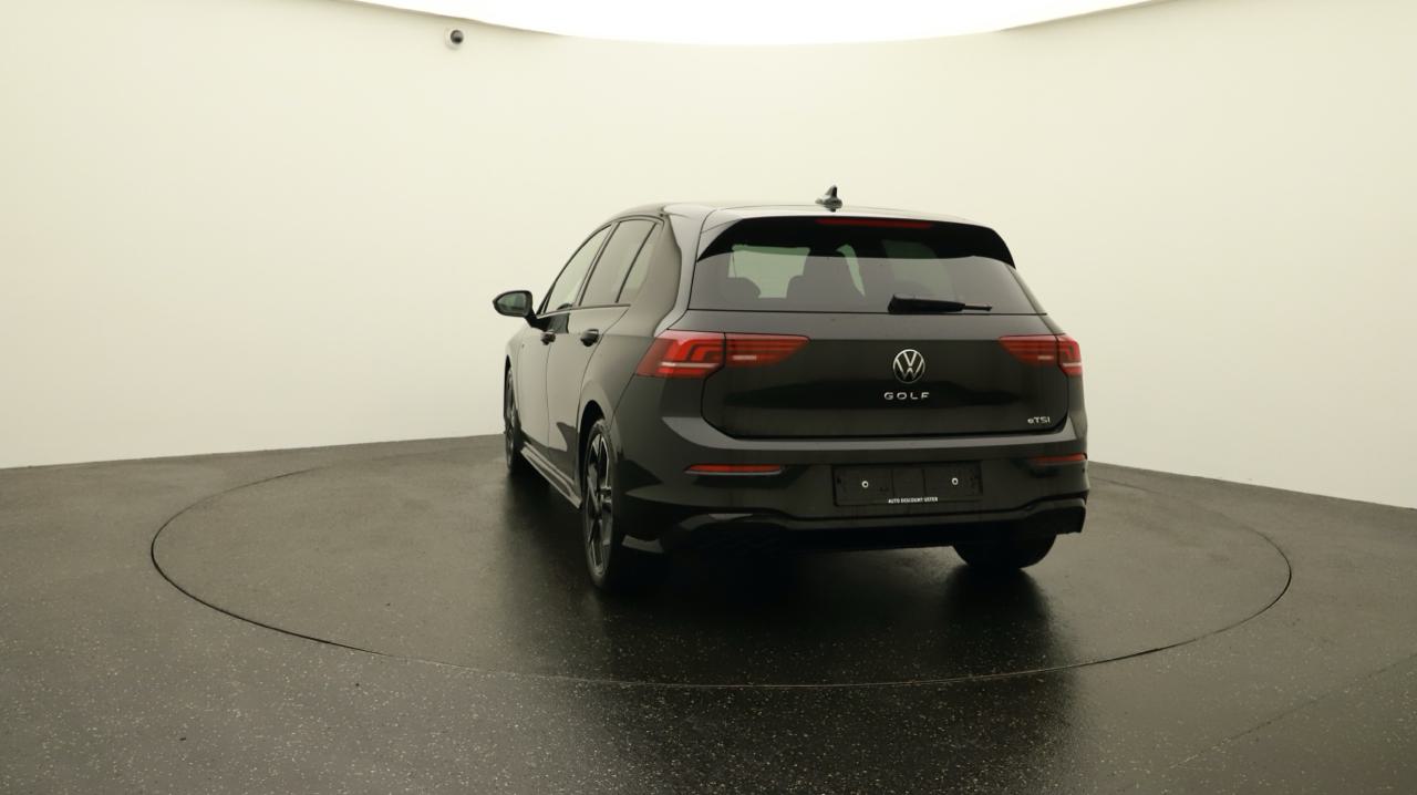 VW Golf 1.5 e TSI mHEV R-Line DSG-image-3