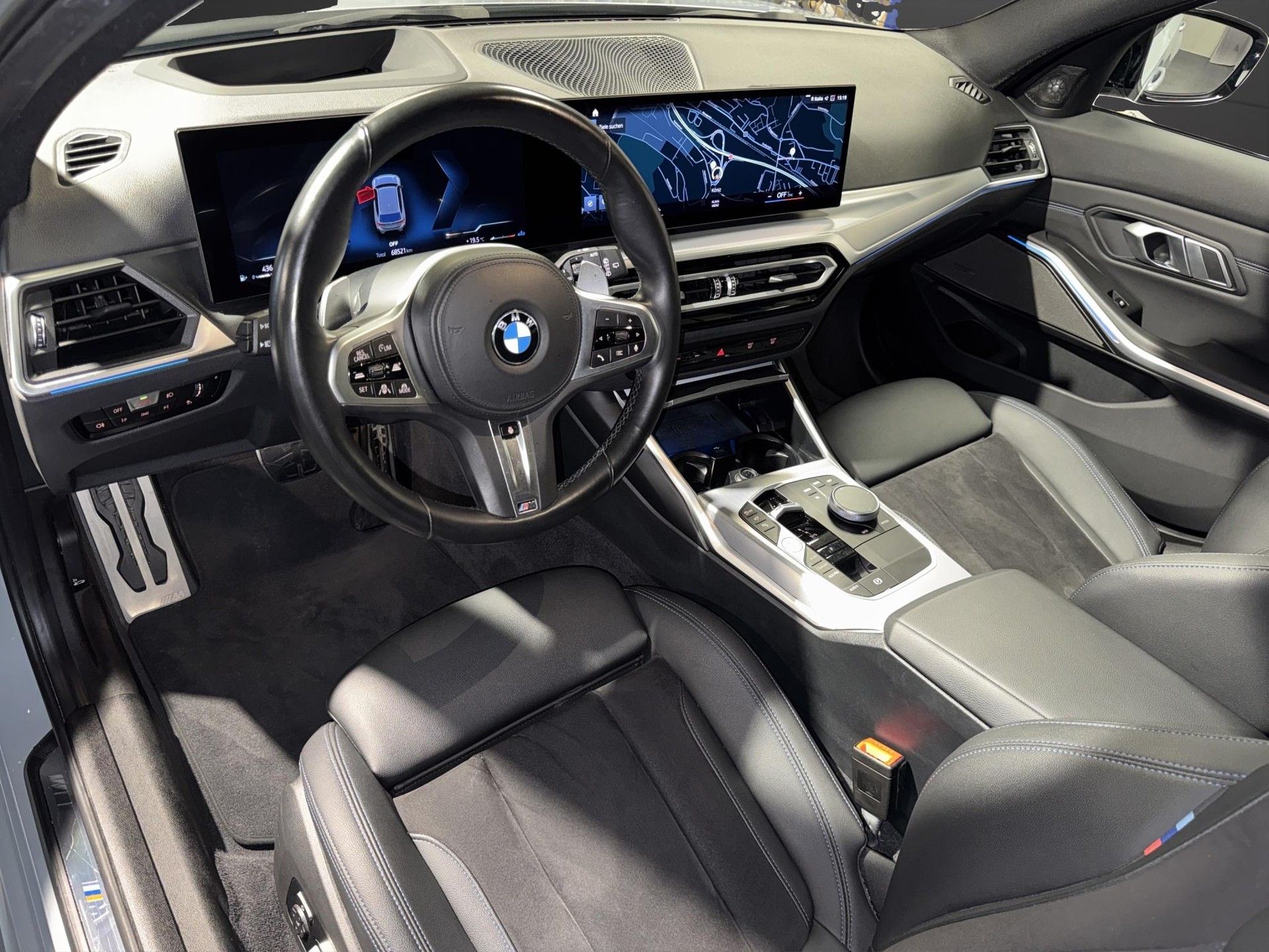 BMW M340d xDrive Touring M Sport-image-7