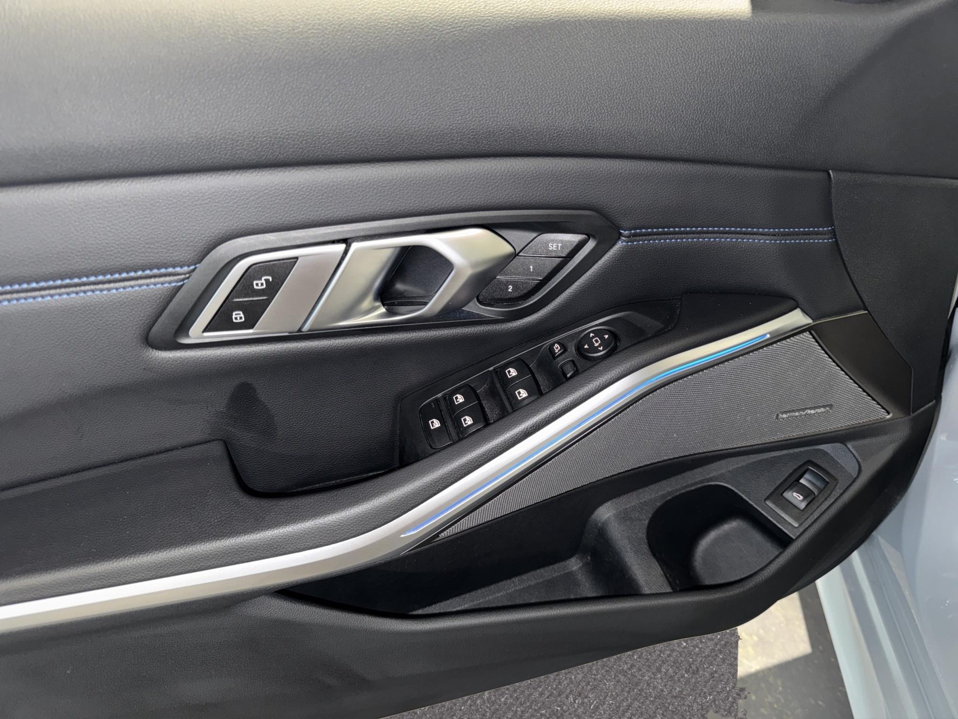 BMW M340d xDrive Touring M Sport-image-11