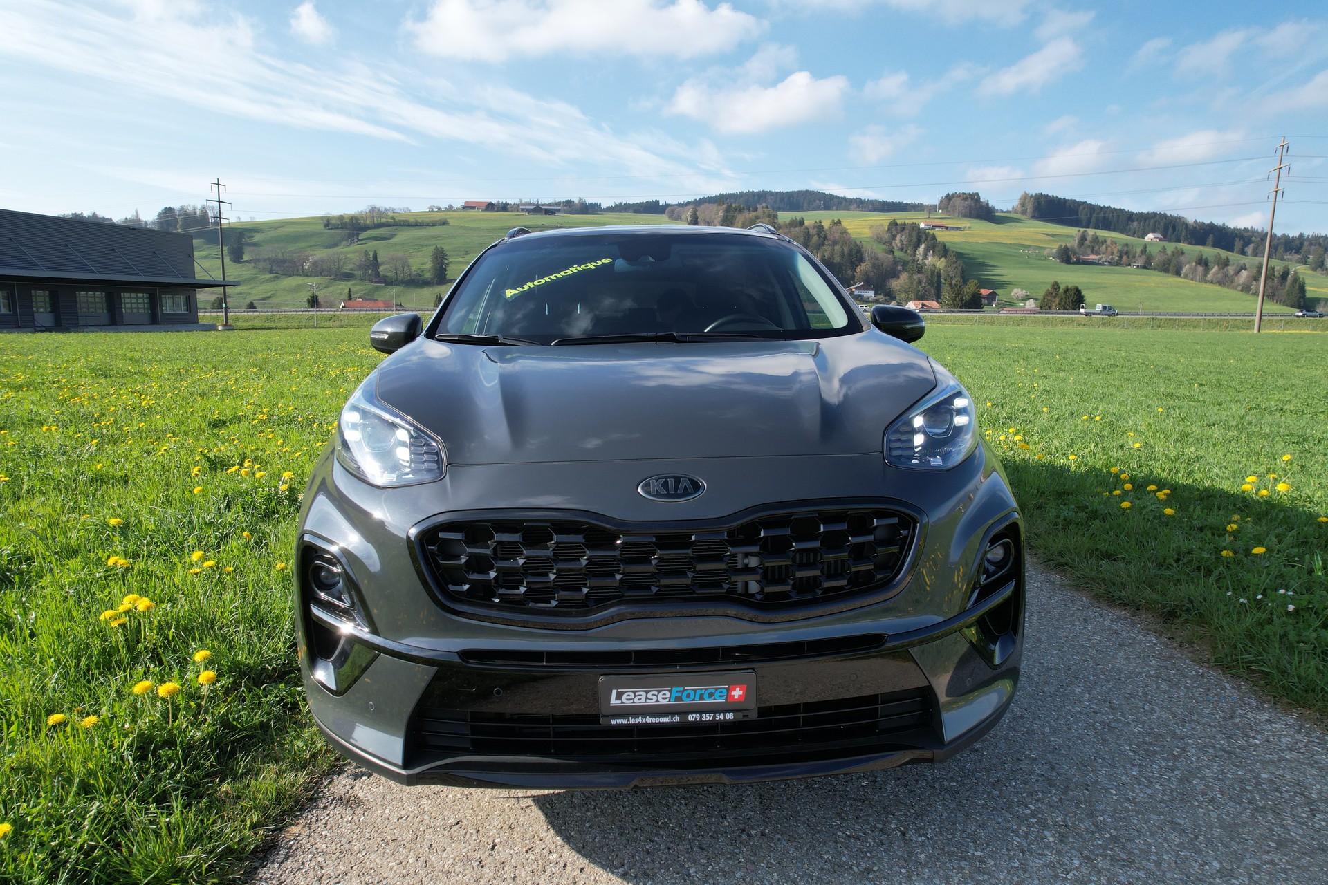 KIA Sportage 1.6 T-GDi Black Edition 4WD Automat-image-1
