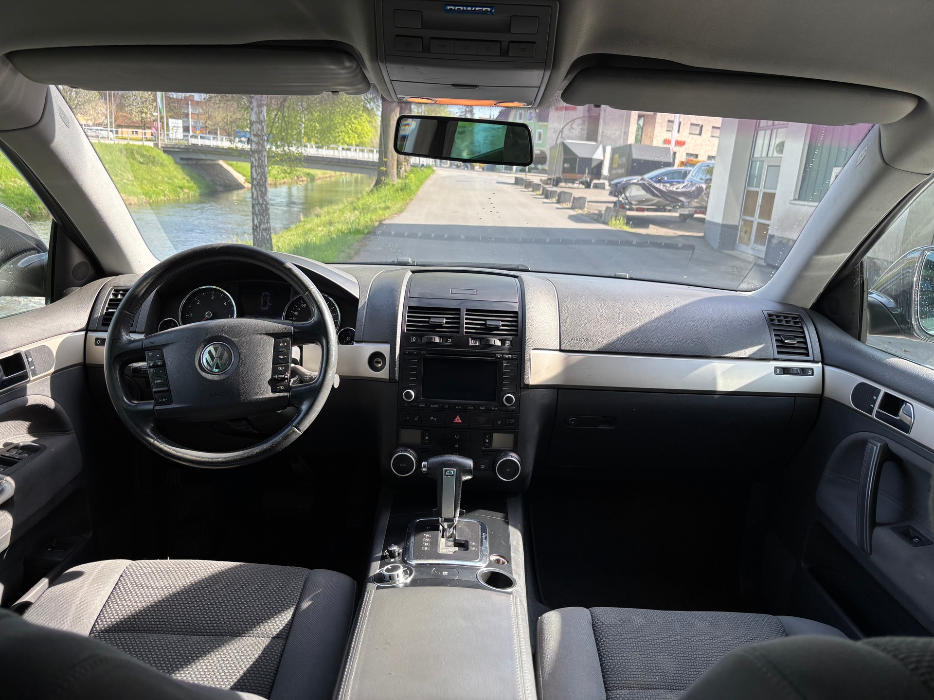 VW Touareg 2.5 TDI-image-13