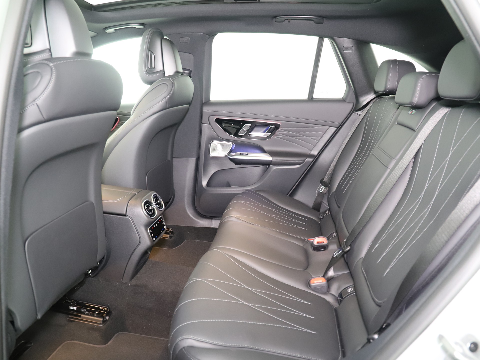 MERCEDES-BENZ GLC 450d 4M 9G-Tronic-image-10