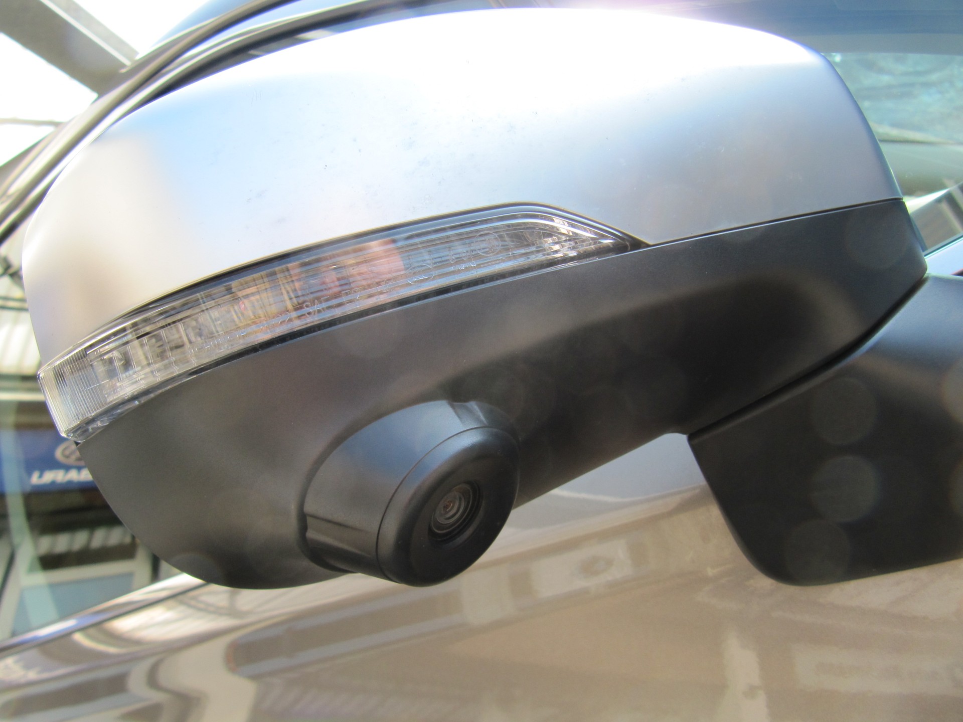 SUBARU Forester 2.0i e-Boxer Luxury Lineartronic-image-14