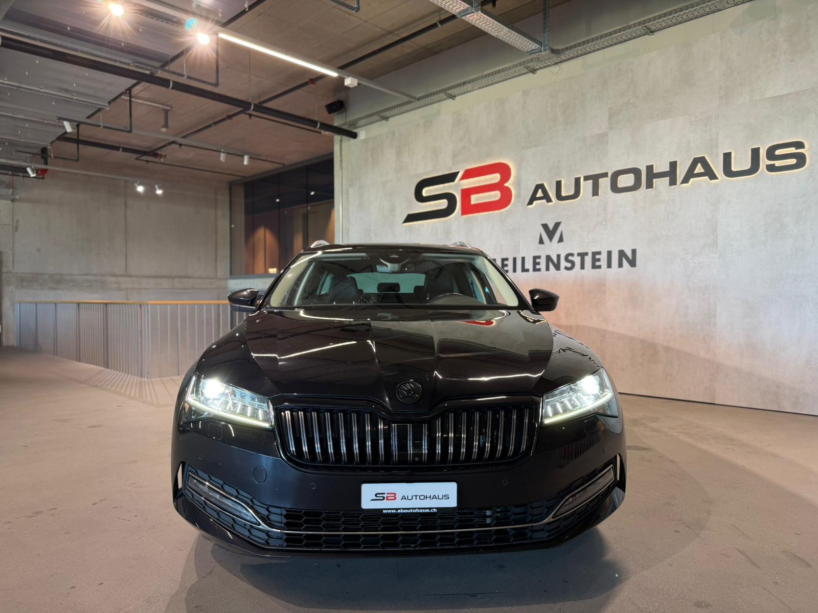 SKODA Superb Combi 2.0 TDi Ambition 4x4 DSG-image-7
