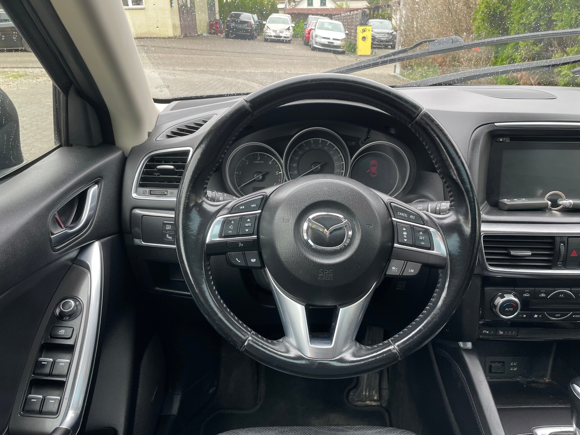 MAZDA CX-5 2.2 D HP Revolution AWD Automatic-image-9