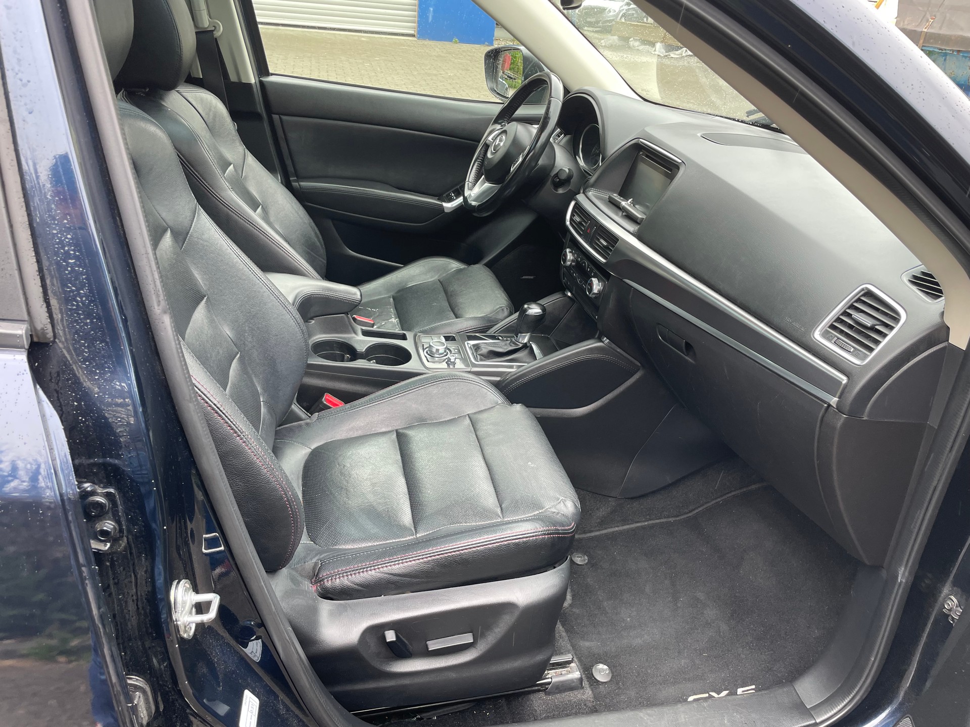 MAZDA CX-5 2.2 D HP Revolution AWD Automatic-image-13