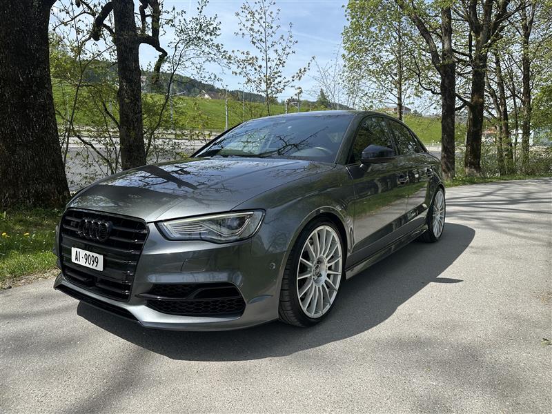 AUDI S3 2.0 T FSI quattro S-Tronic-image-2