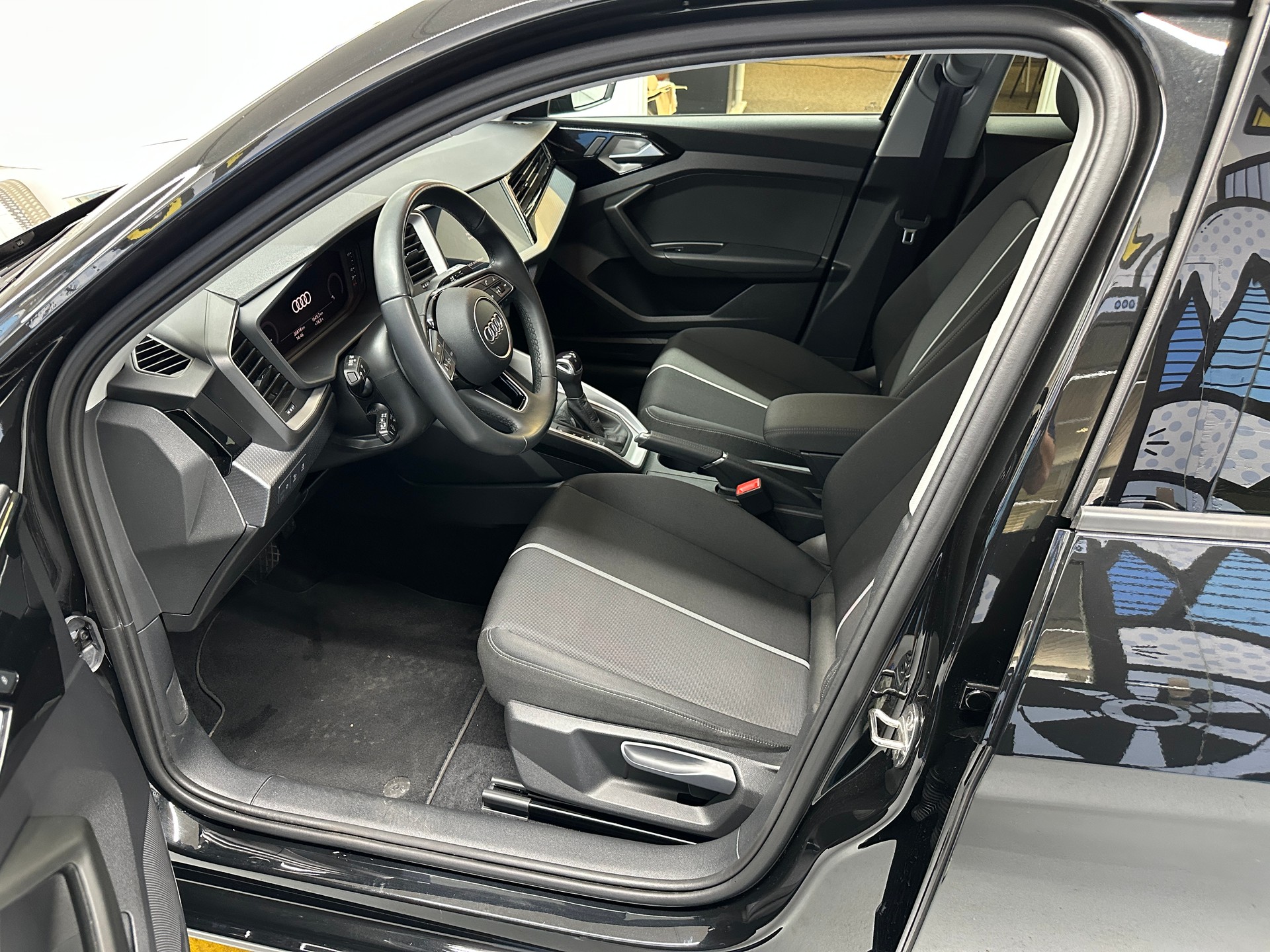 AUDI A1 Sportback 30 TFSI S-tronic-image-7