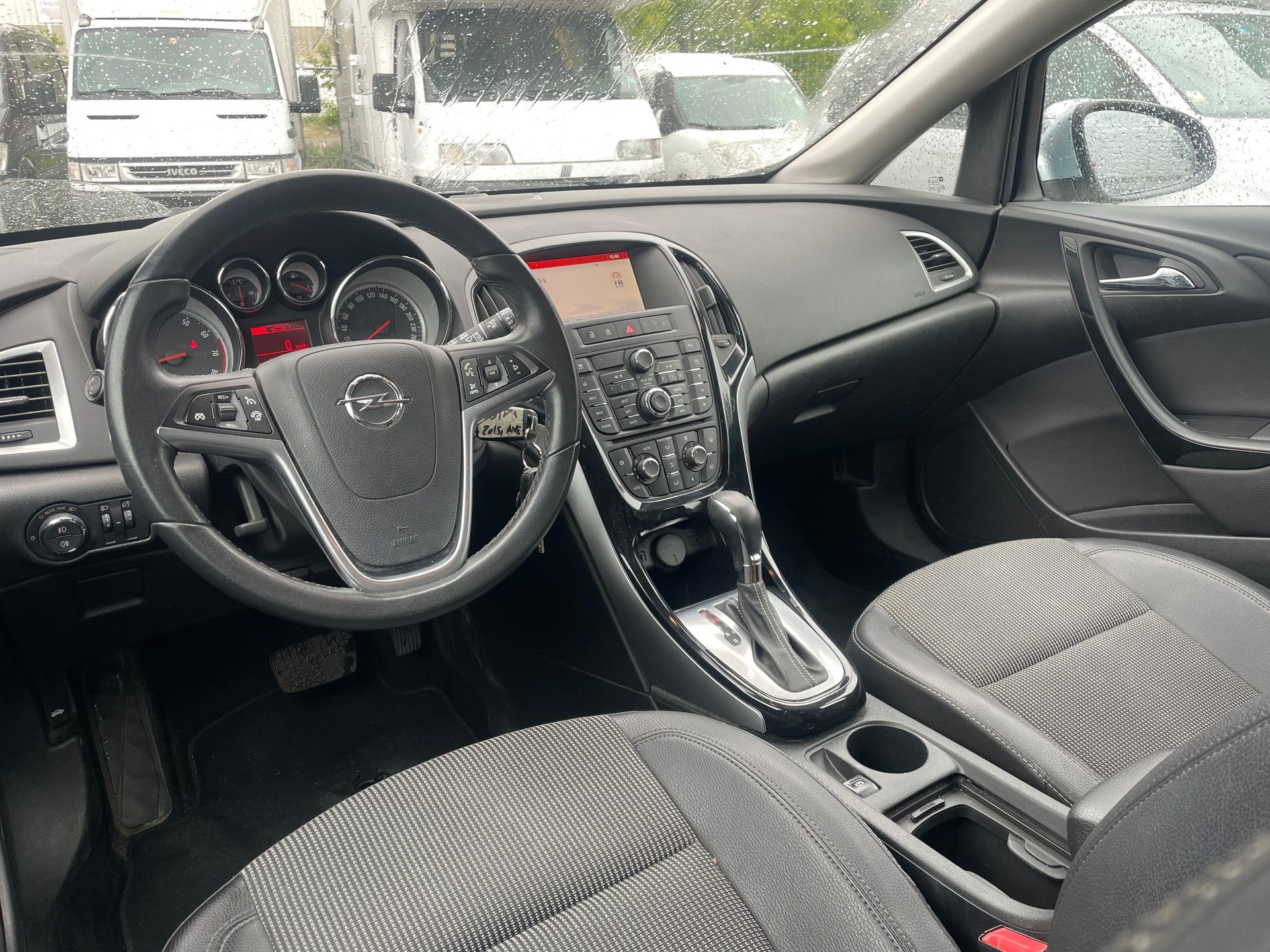 OPEL Astra 1.4i 16V Turbo Automatic-image-10