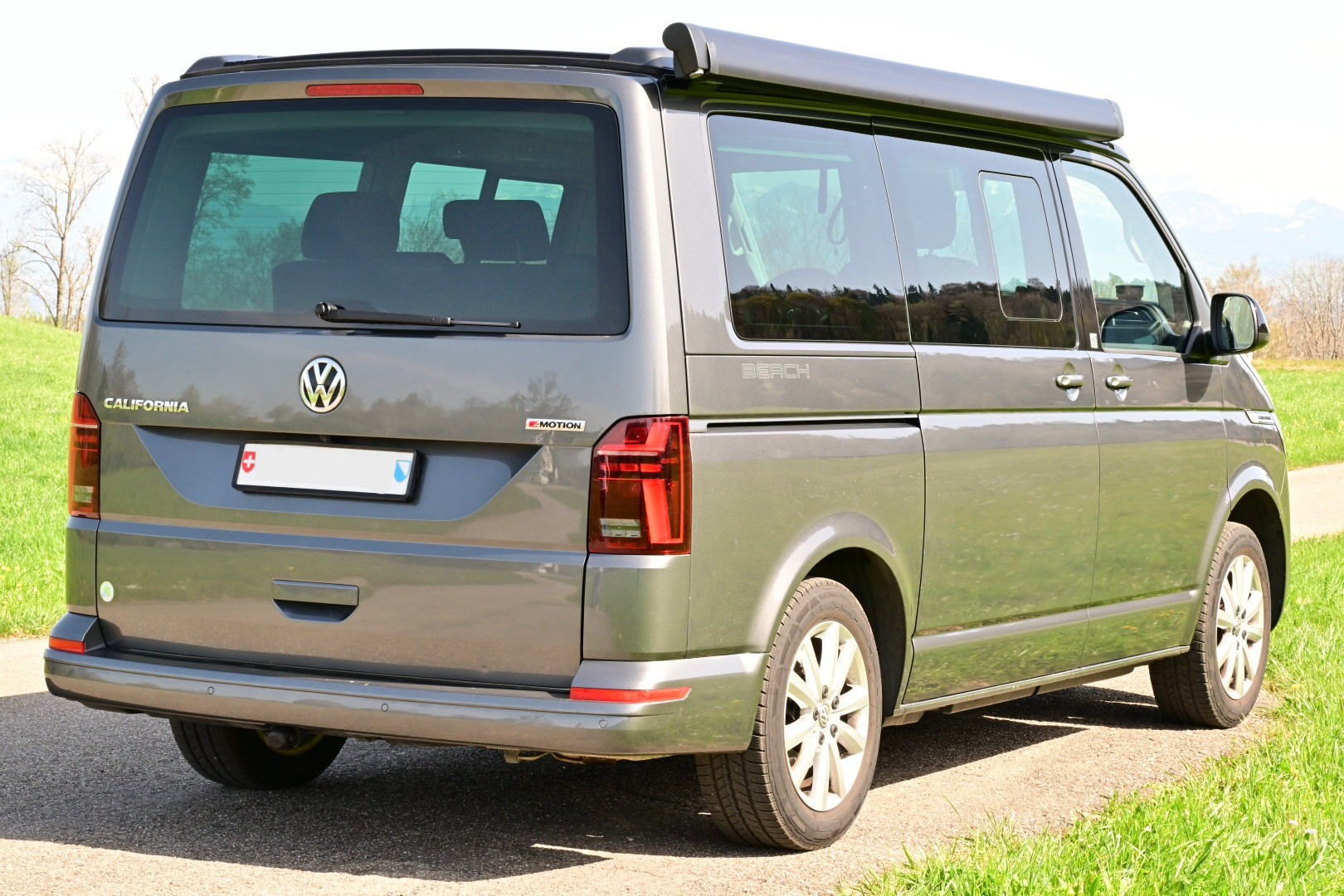 VW T6.1 California Beach, 2.0 TDI 150 Beach Edition Spirit DSG 4x4-image-8