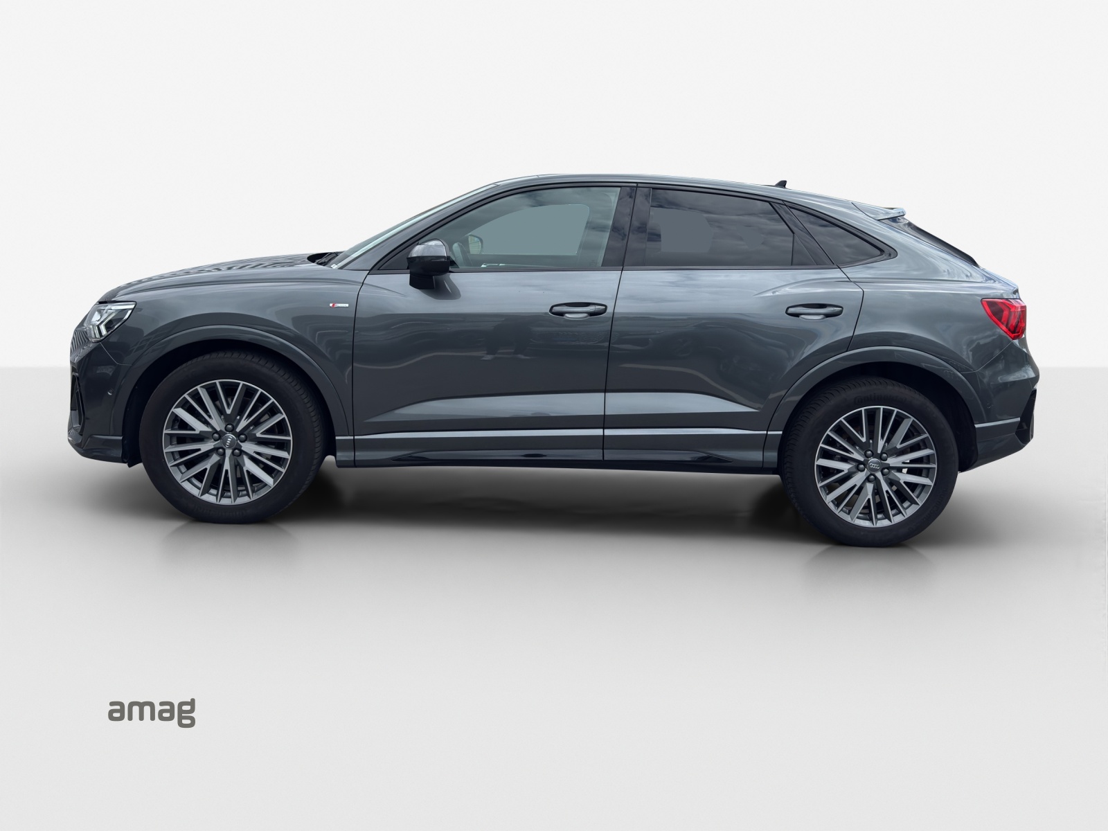 AUDI Q3 Sportback 45 TFSI S line quattro S-tronic-image-1