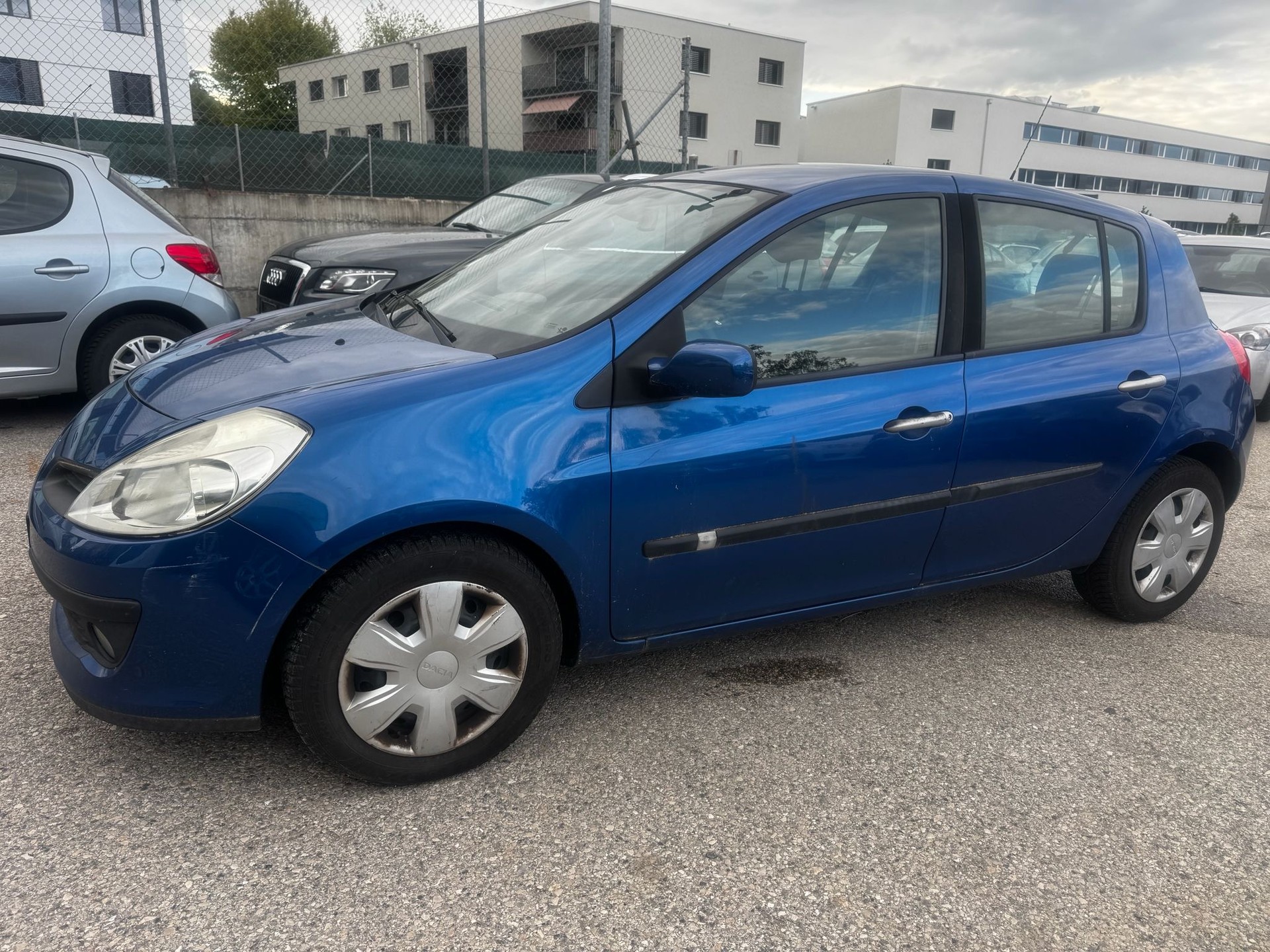 RENAULT Clio 1.2 16V Turbo Dynamique-image-6