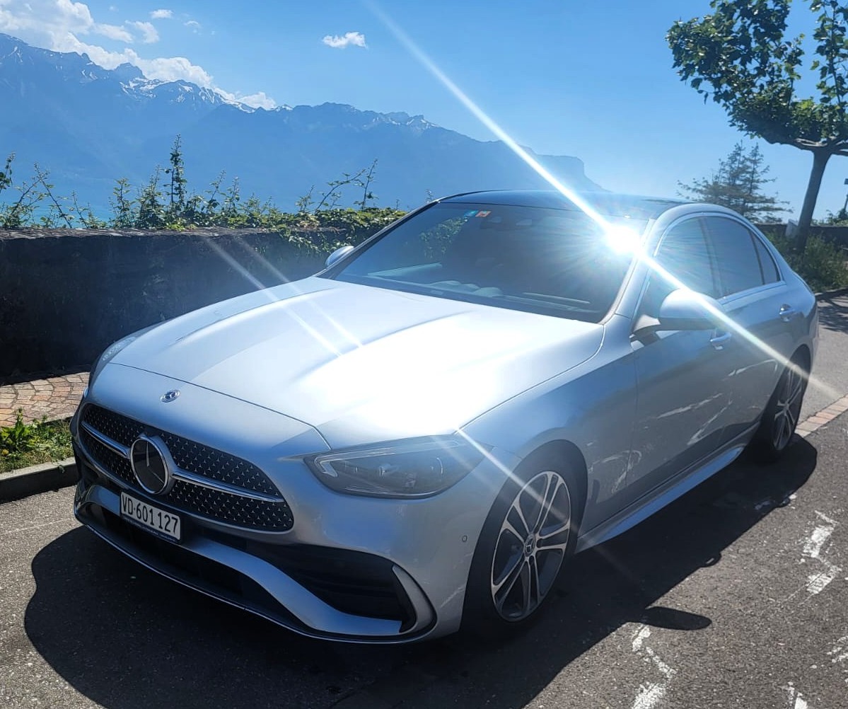 MERCEDES-BENZ C 300 AMG Line 4matic-image-0