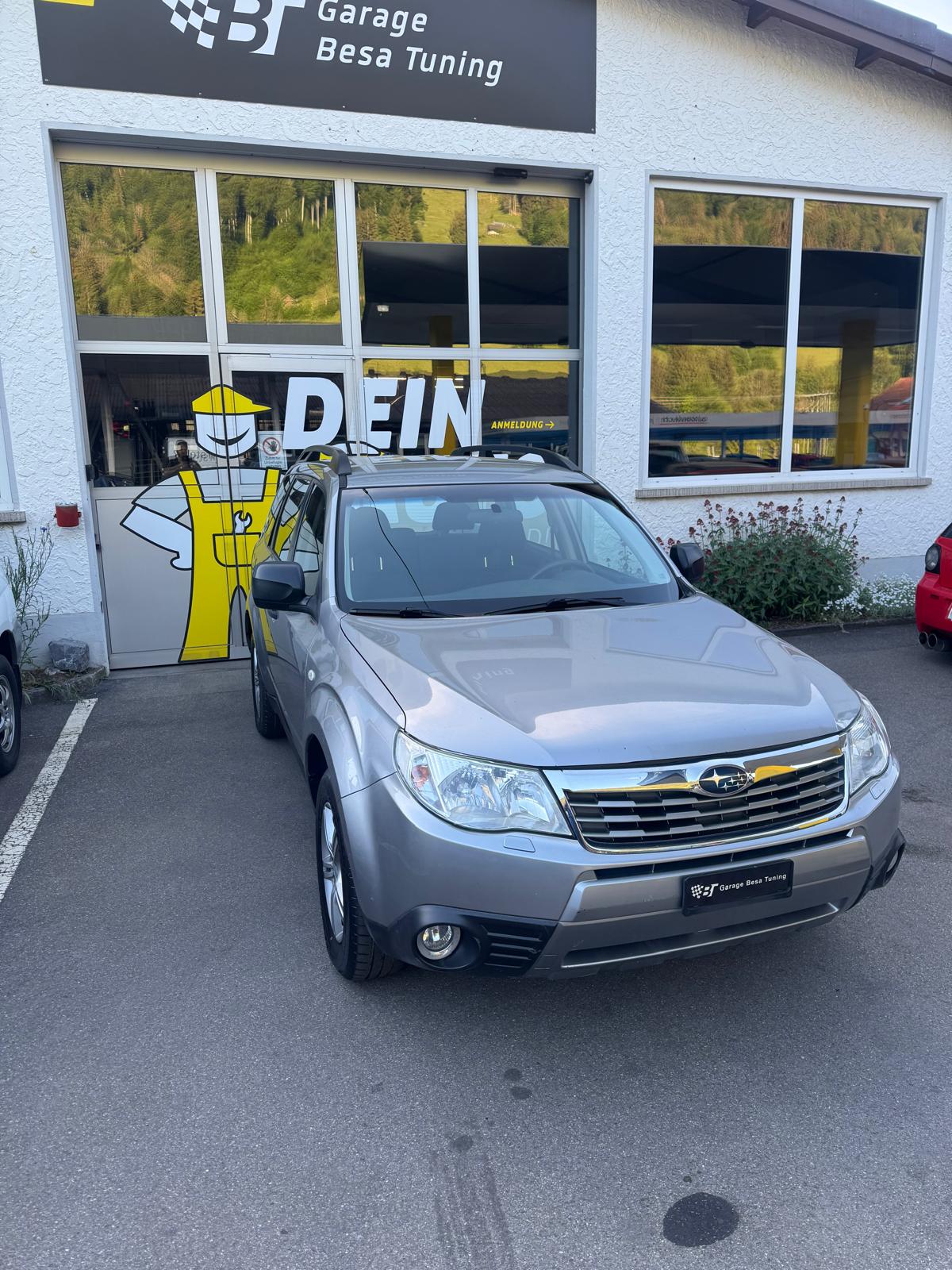 SUBARU Forester 2.0X Advantage Automatic-image-1