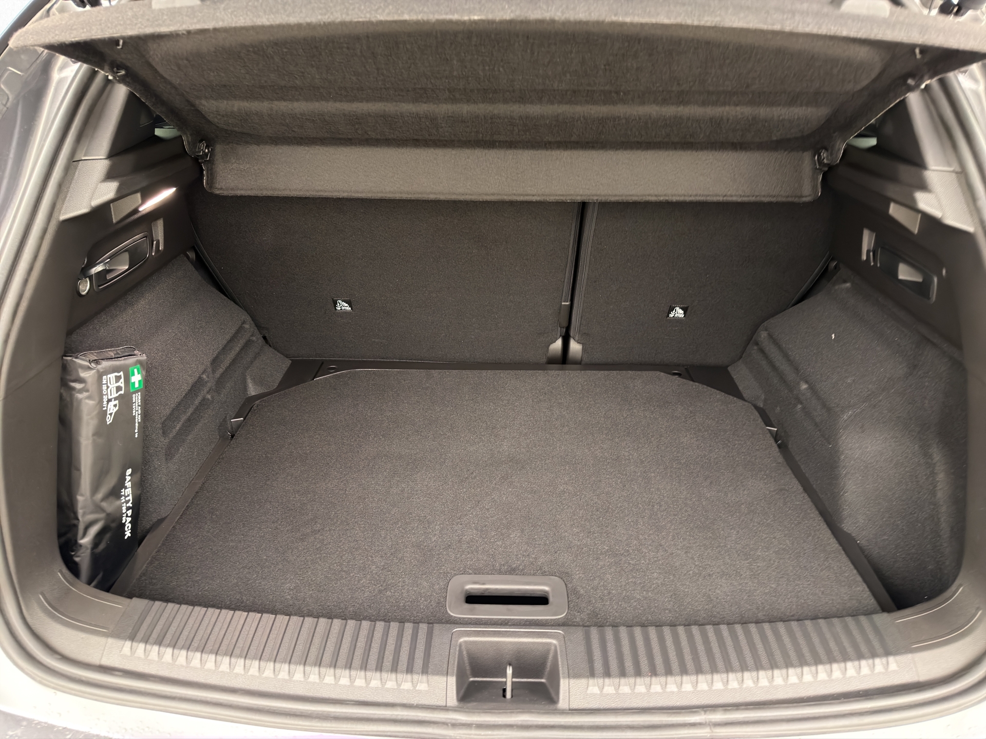 RENAULT Austral 1.2 E-Tech techno fullhybrid-image-12