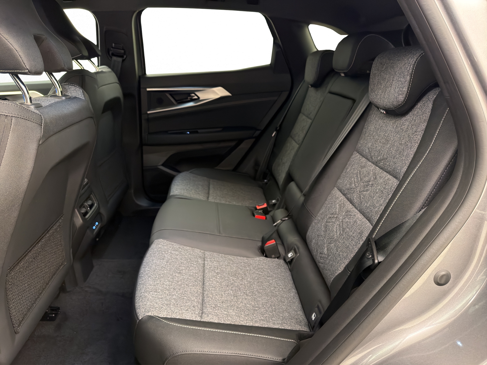 RENAULT Austral 1.2 E-Tech techno fullhybrid-image-11