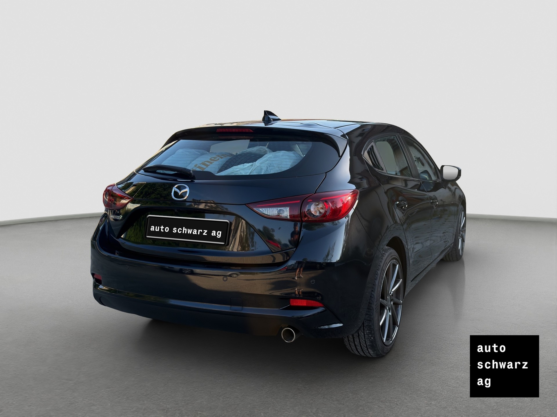 MAZDA 3 SKYACTIV-D 105 Ambition Plus Automat-image-4