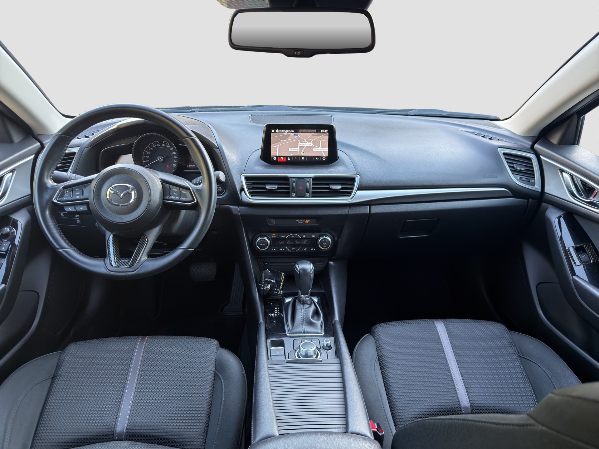 MAZDA 3 SKYACTIV-D 105 Ambition Plus Automat-image-8