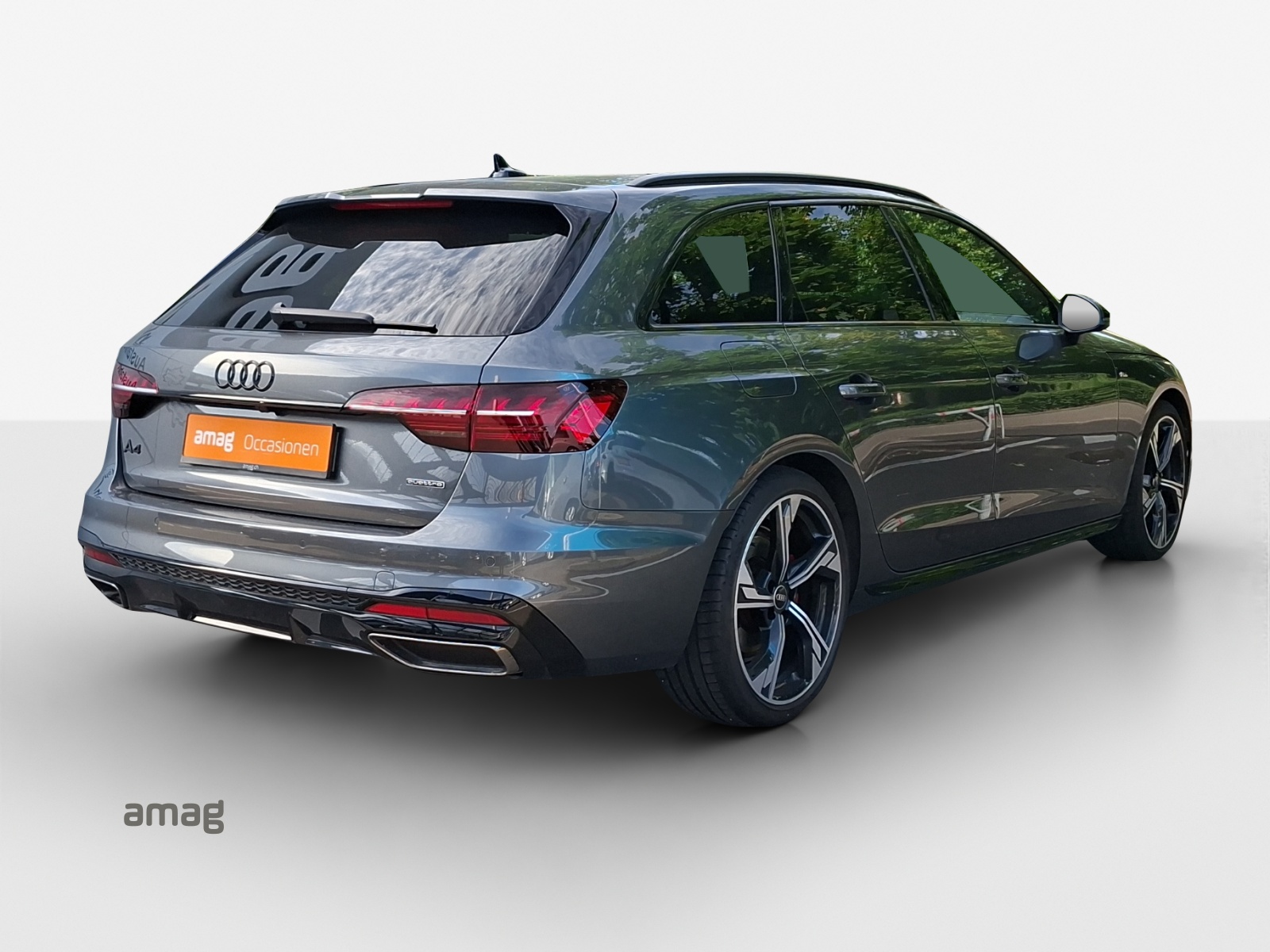 AUDI A4 Avant 40 TDI quattro S-tronic-image-4