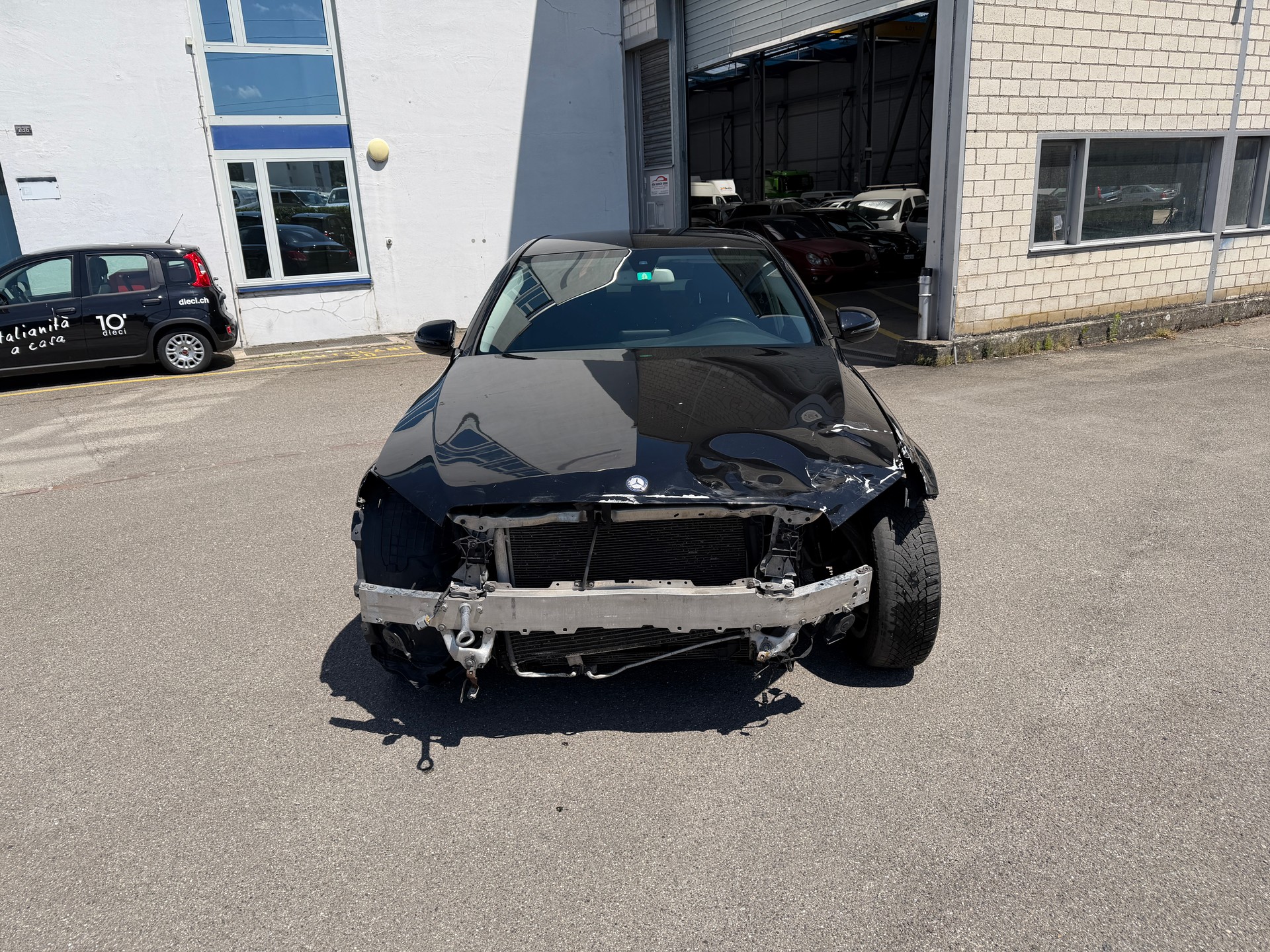 MERCEDES-BENZ C 180 BlueTEC AMG Line 7G-Tronic-image-5