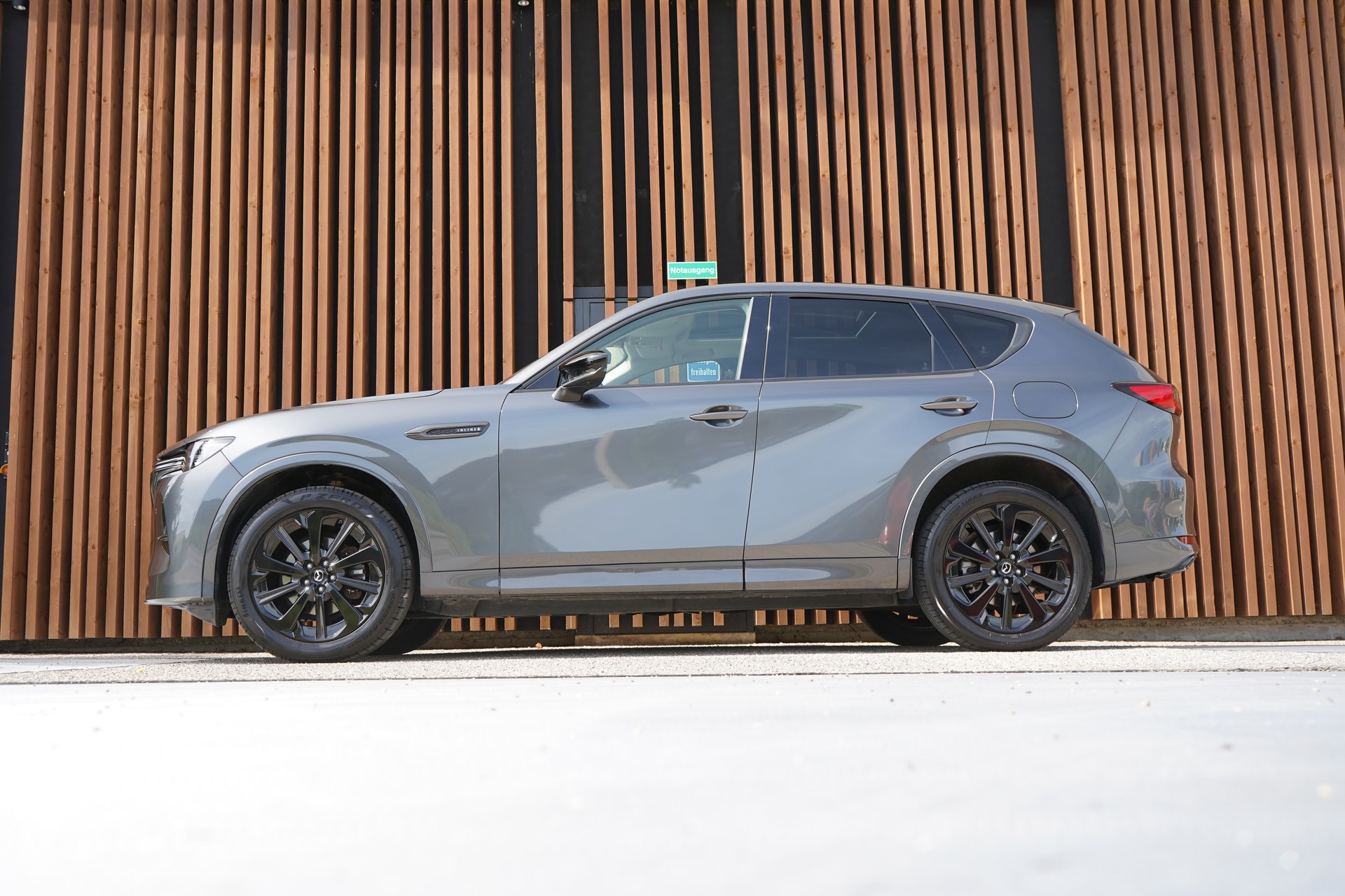 MAZDA CX-60 3.3L E-SKYACTIV D 254 MHEV AWD HOMURA l 254 PS-image-1