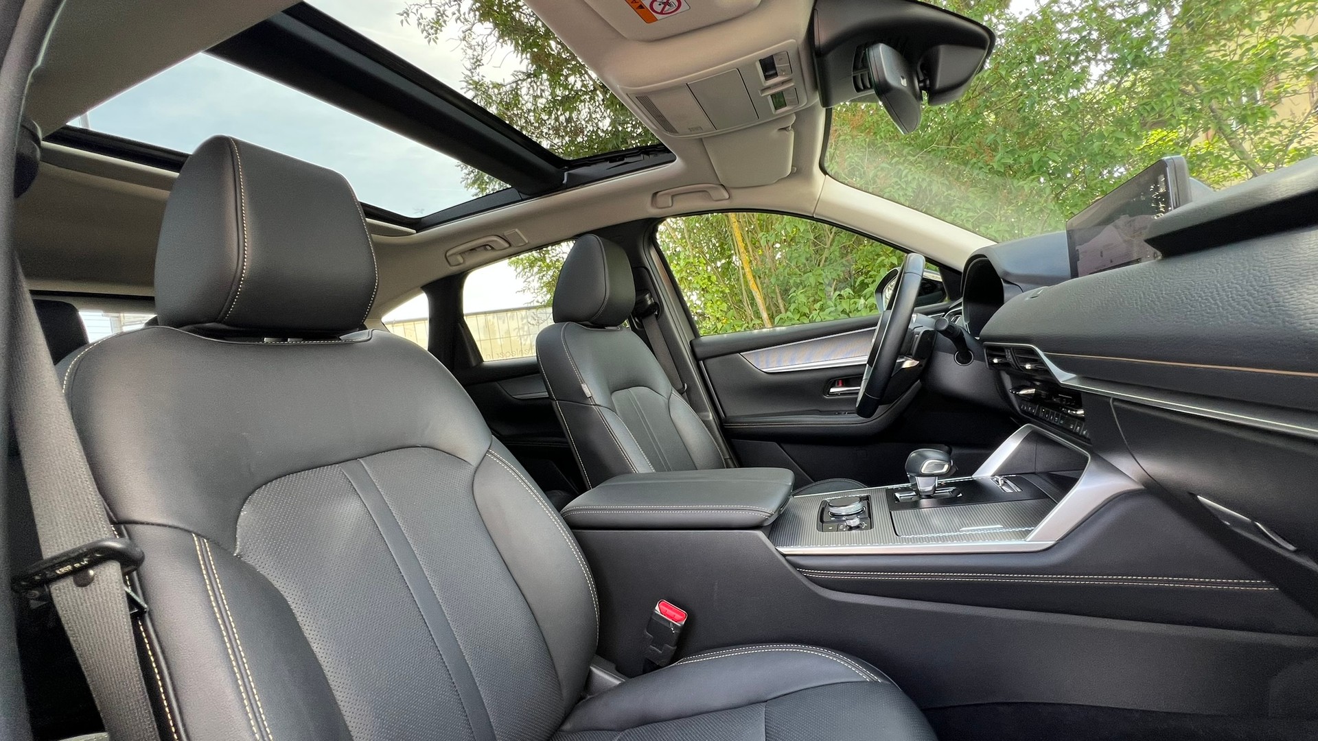 MAZDA CX-60 3.3L E-SKYACTIV D 254 MHEV AWD HOMURA l 254 PS-image-23