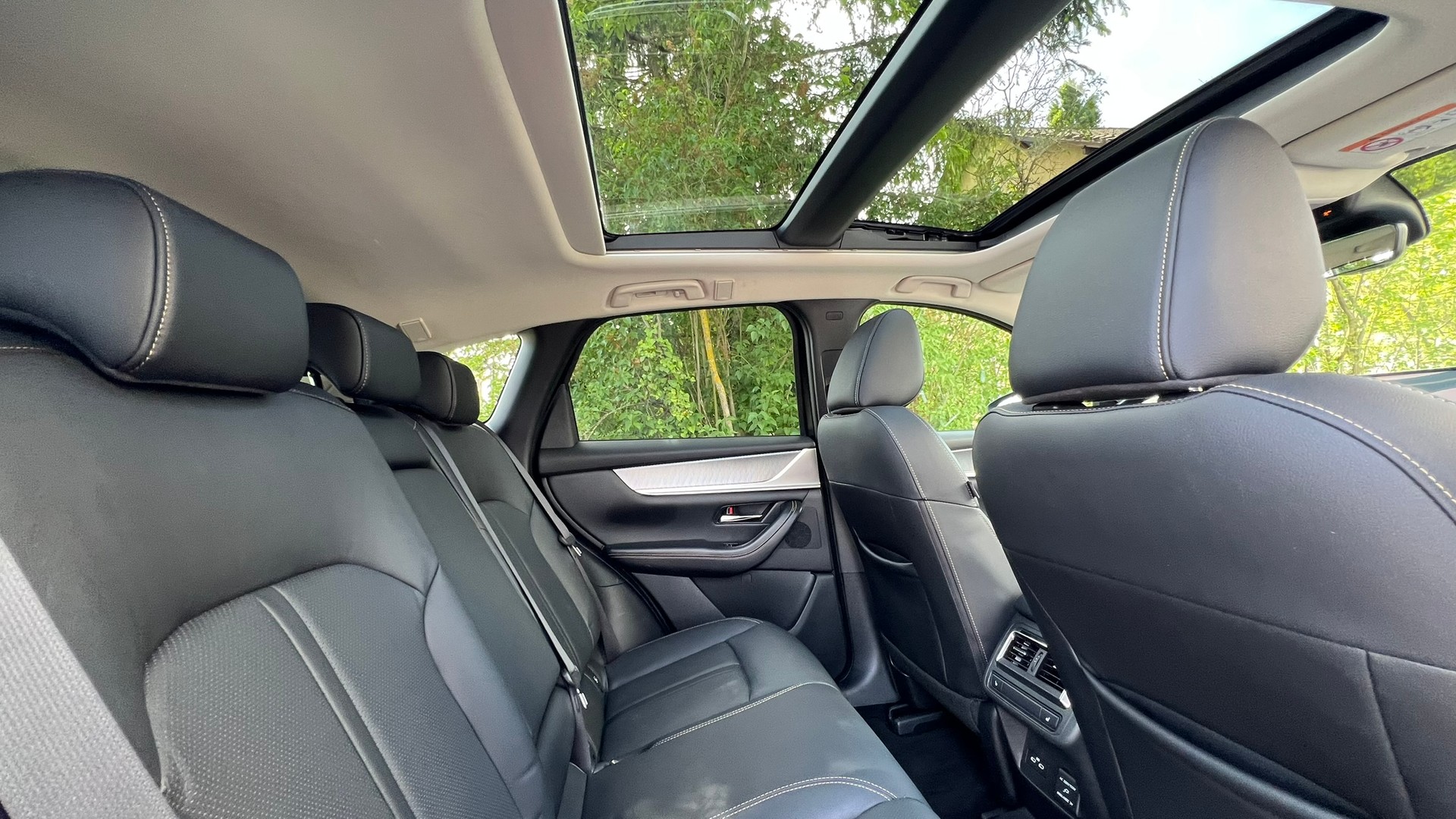 MAZDA CX-60 3.3L E-SKYACTIV D 254 MHEV AWD HOMURA l 254 PS-image-27
