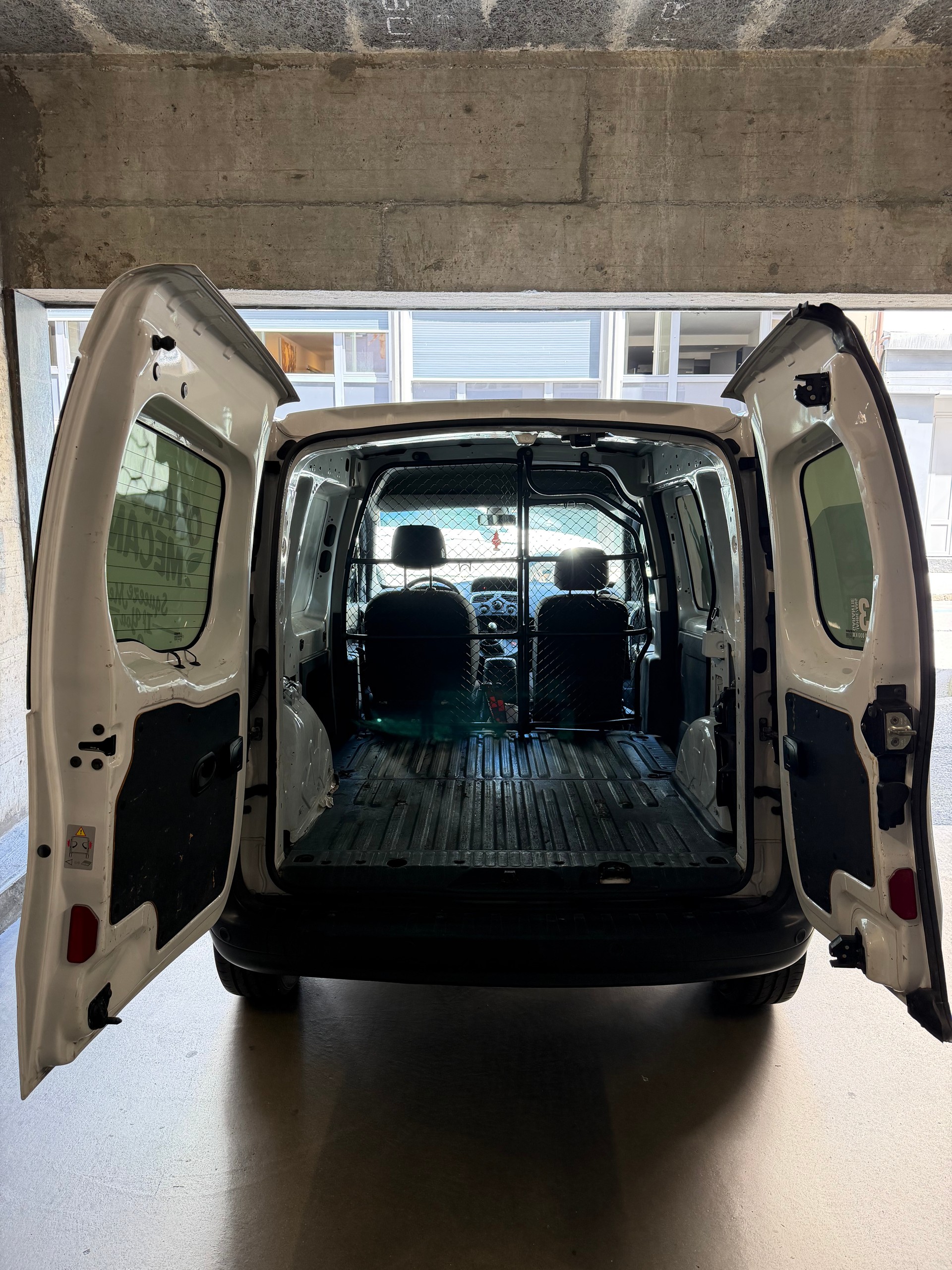 RENAULT 1.2 TCe 115 Business S/S-image-3