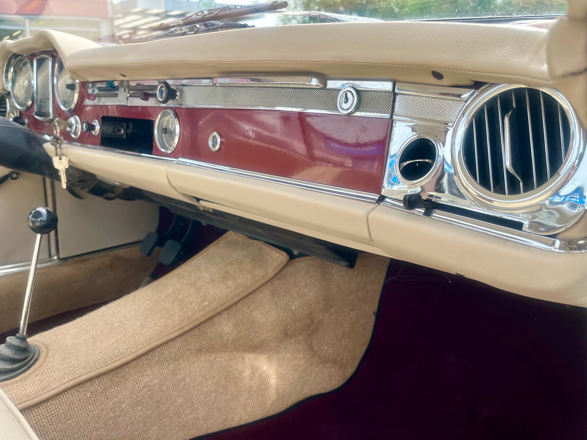 MERCEDES-BENZ PAGODE SL 230 ROADSTER*VETERANENFAHRZEUG-image-11