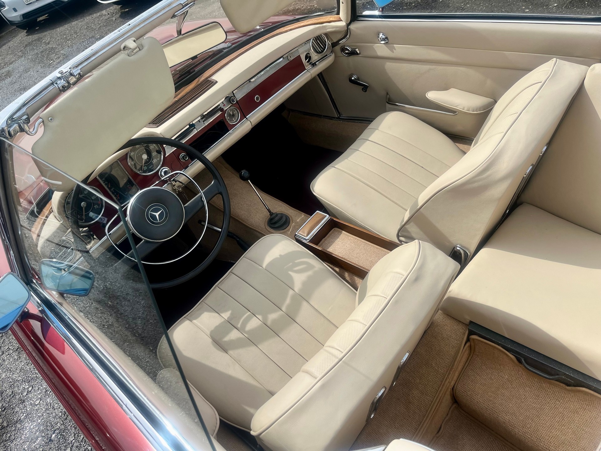 MERCEDES-BENZ PAGODE SL 230 ROADSTER*VETERANENFAHRZEUG-image-15