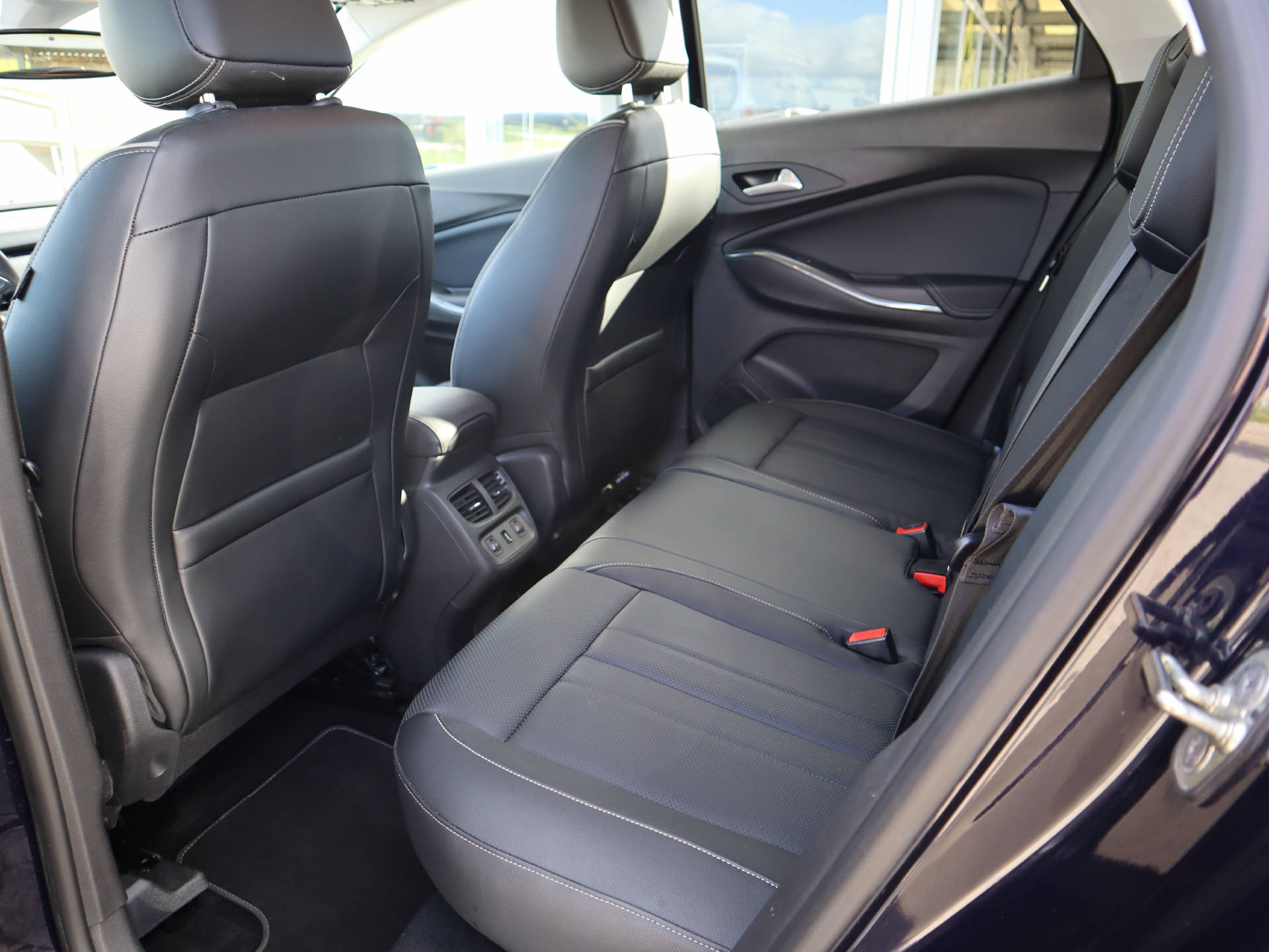 OPEL Grandland X 1.6CDTi Excellence-image-12
