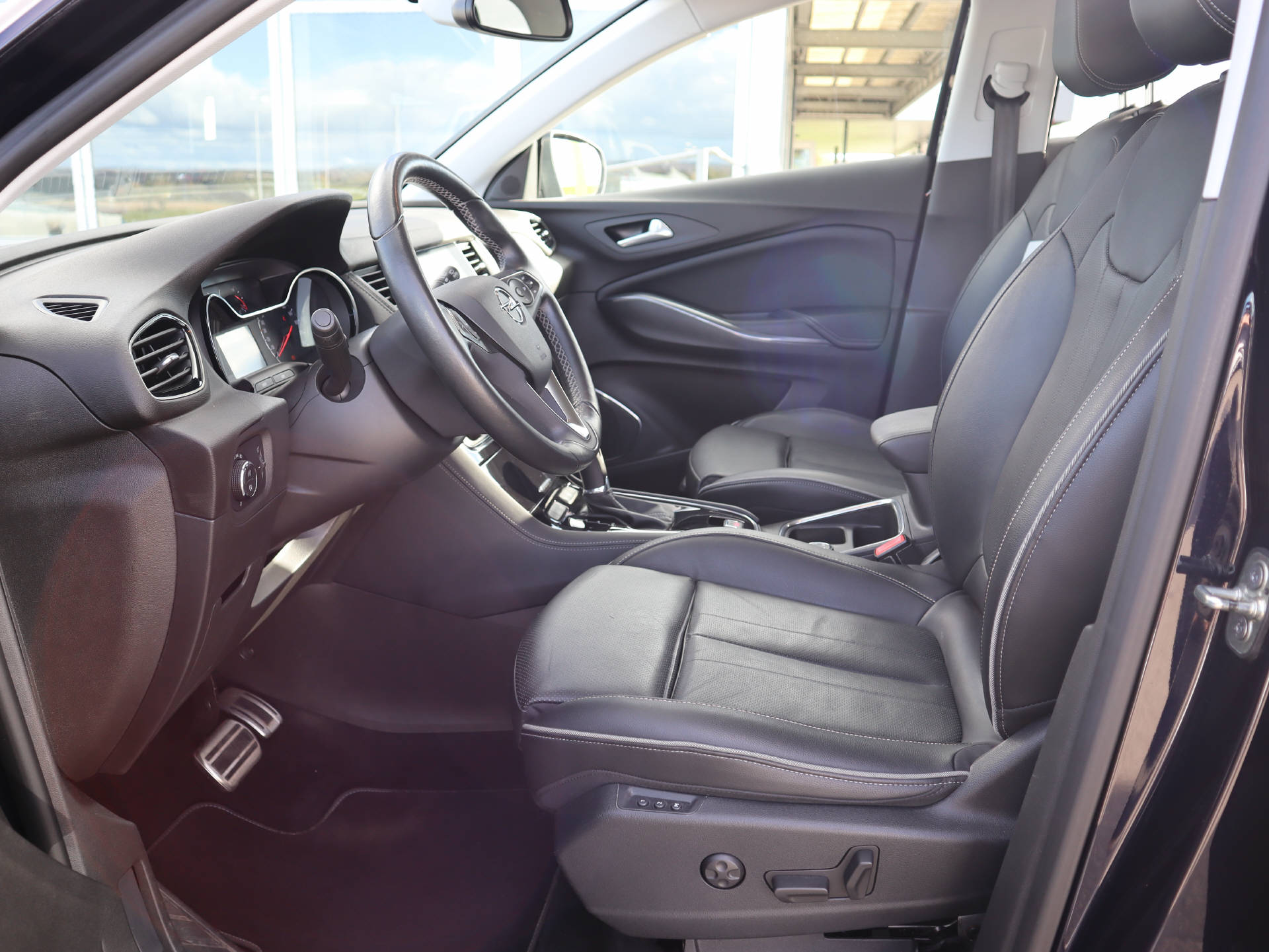 OPEL Grandland X 1.6CDTi Excellence-image-11