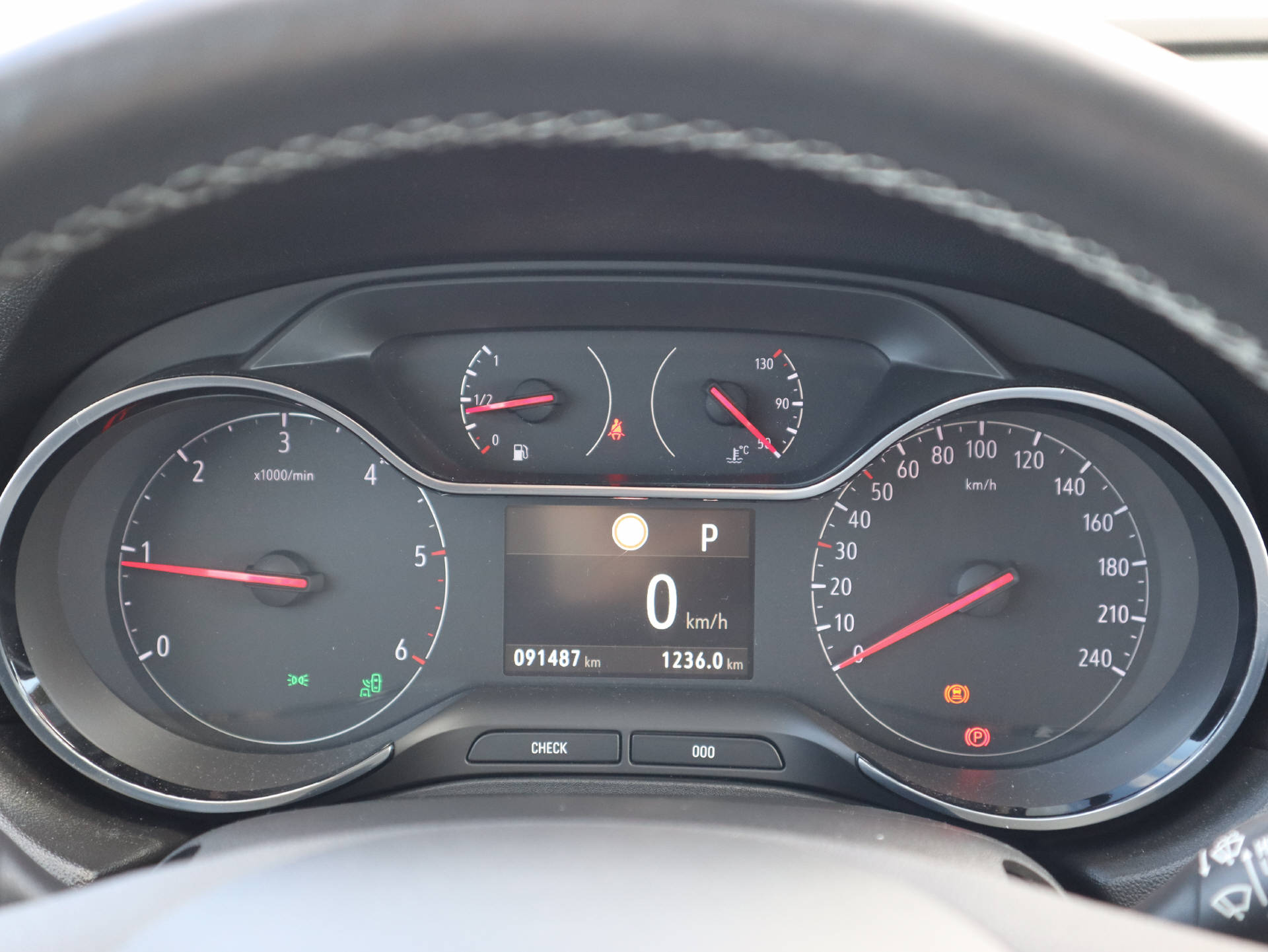 OPEL Grandland X 1.6CDTi Excellence-image-8