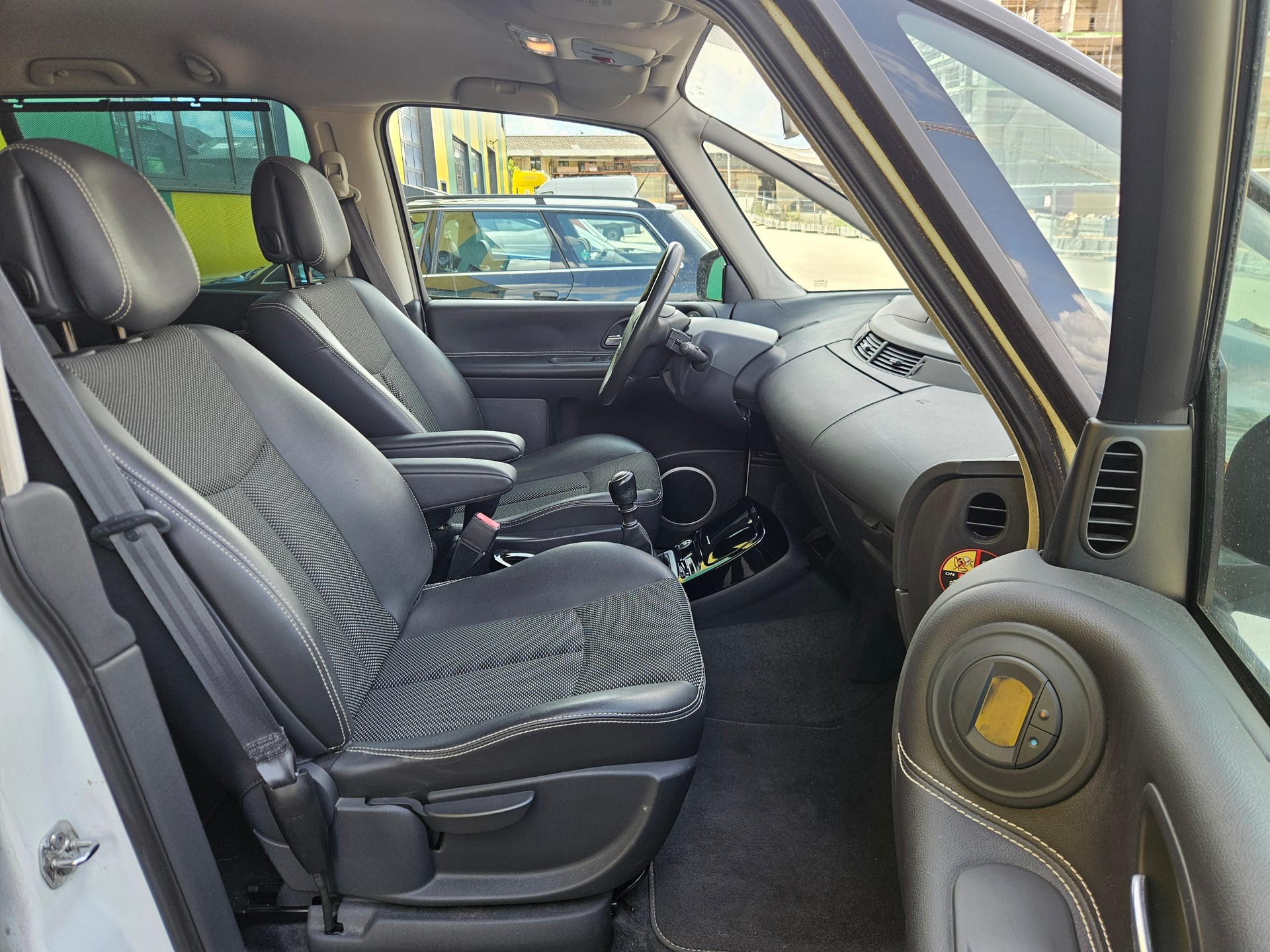 RENAULT Espace 2.0 Turbo Dynamique-image-13