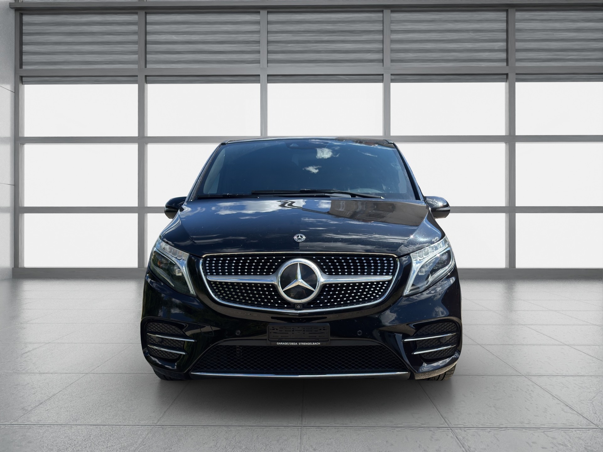 MERCEDES-BENZ V 220 d Avantgarde extralang 9G-Tronic-image-7