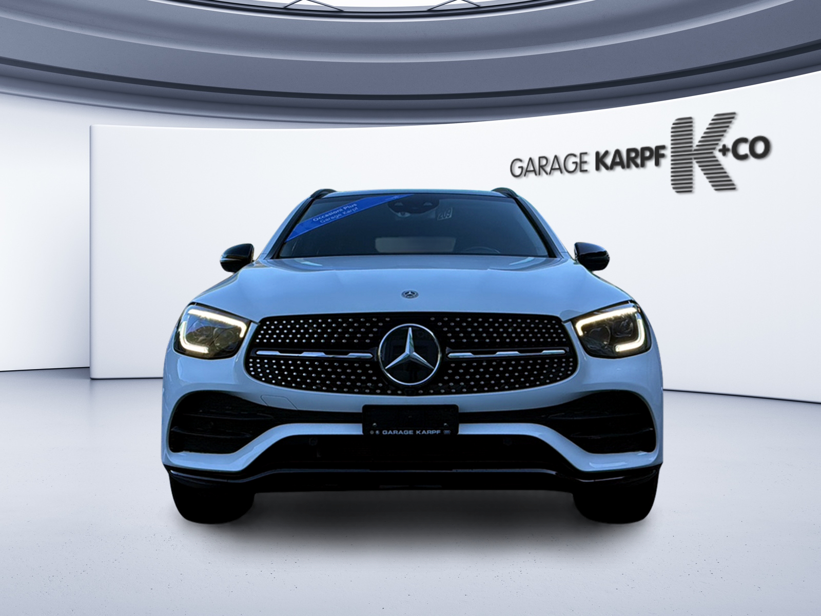 MERCEDES-BENZ GLC 200 AMG Line 4Matic 9G-Tronic-image-7
